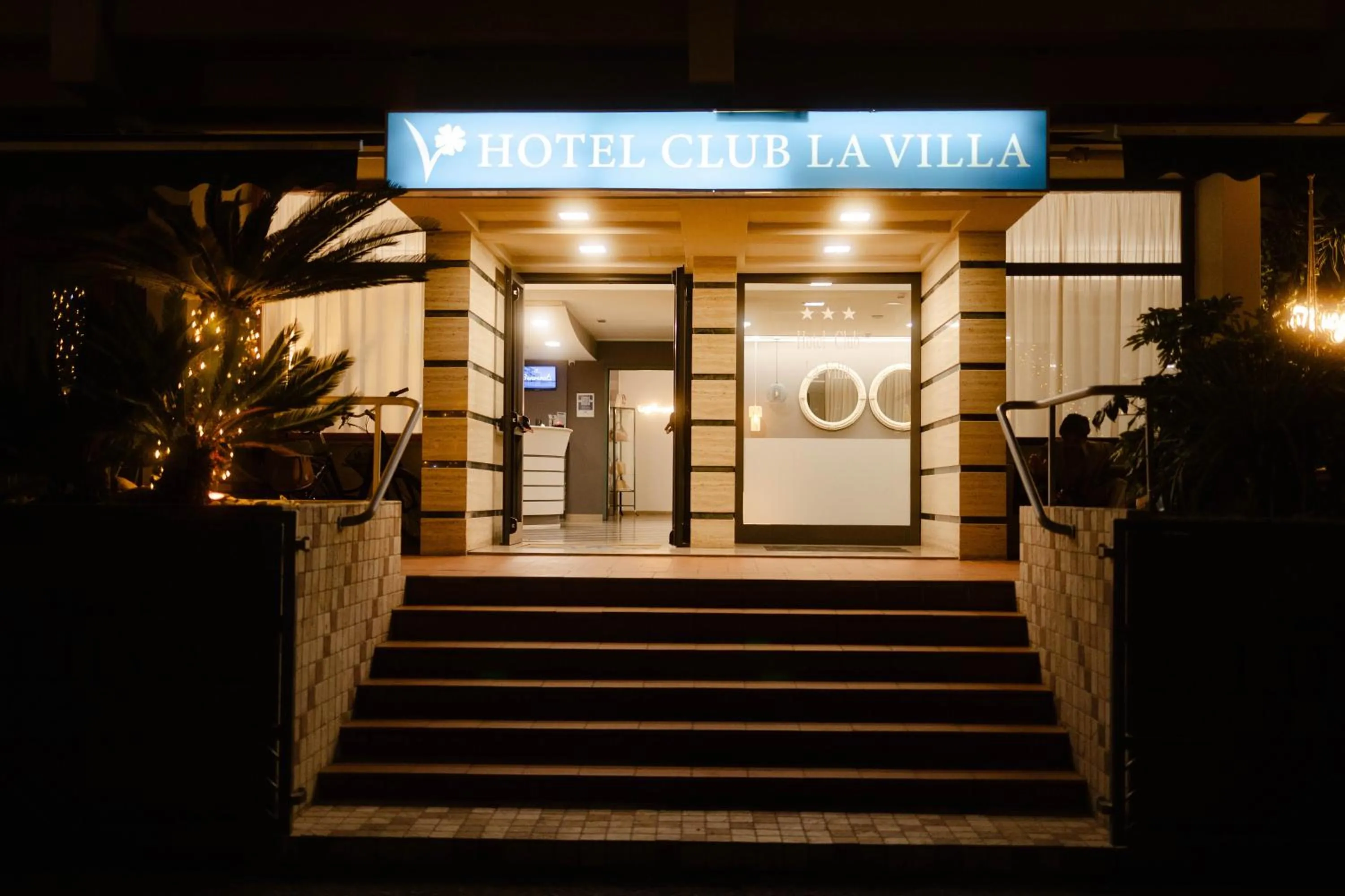 Facade/entrance in Hotel Club La Villa