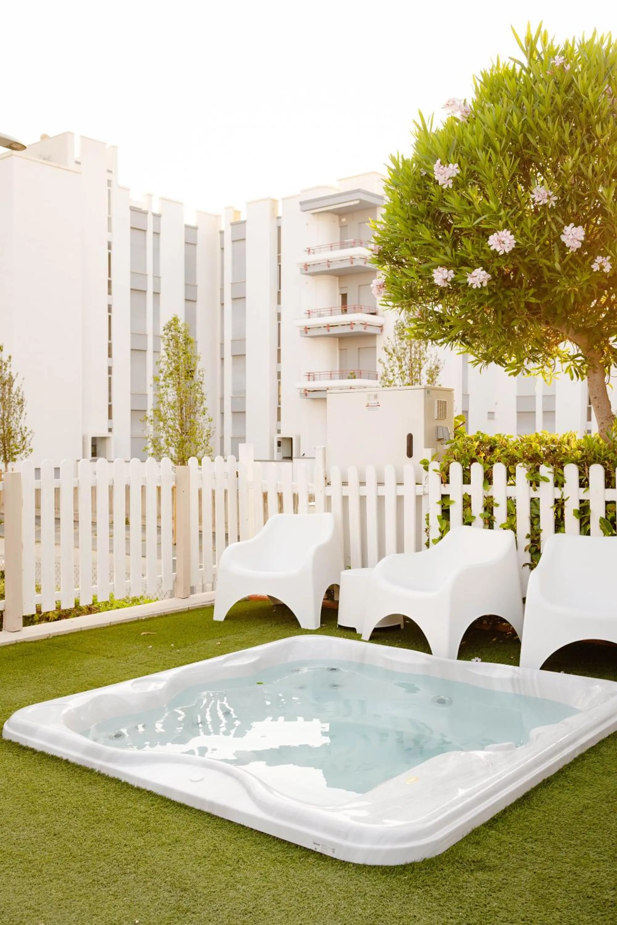 Hot Tub in Hotel Club La Villa