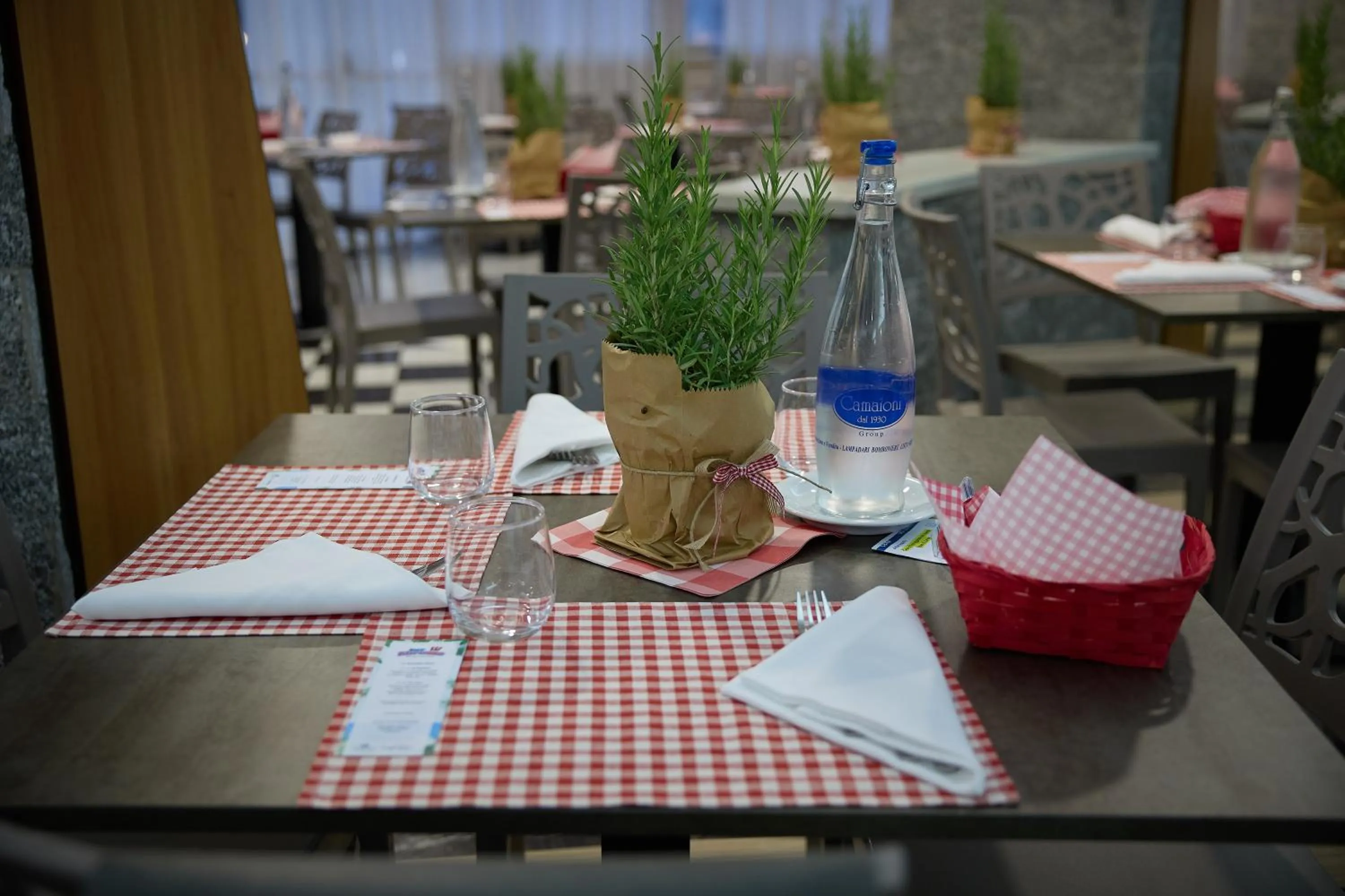 Restaurant/places to eat in Hotel Club La Villa