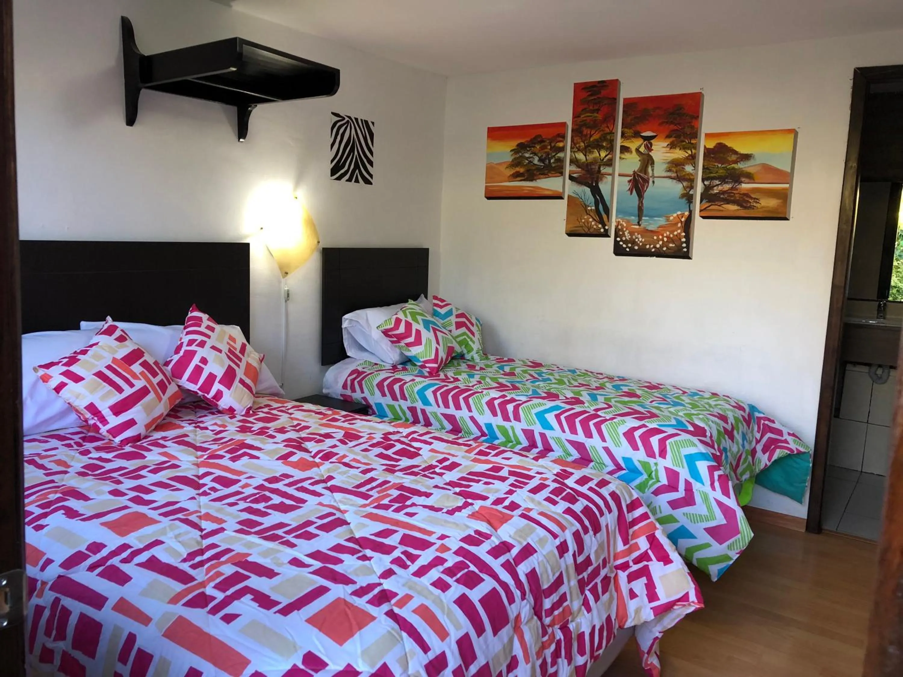 Twin Room with Bathroom in Springhills Quito Airport