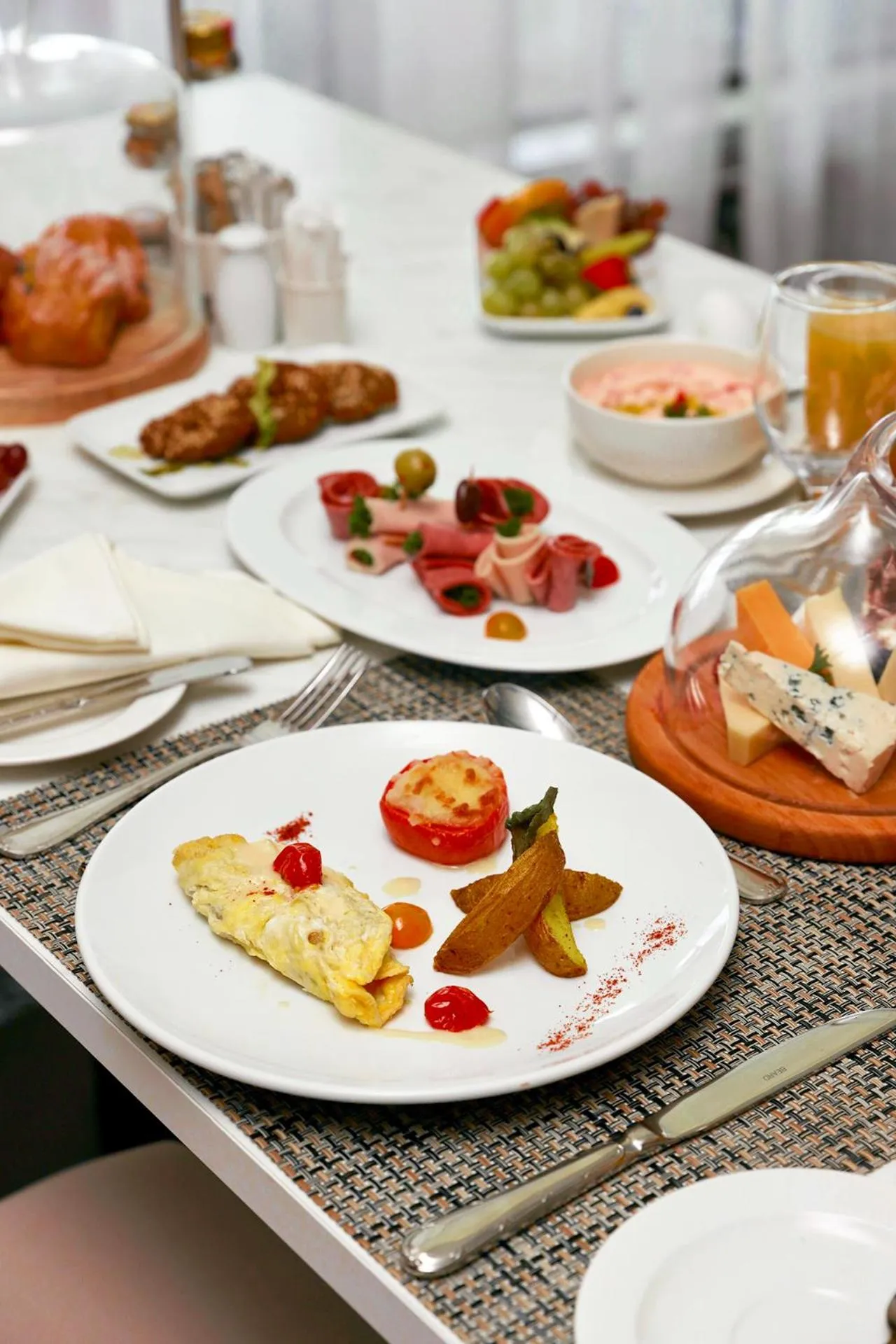 Breakfast in Crystal Lotus Luxury Palace - By Pickalbatros