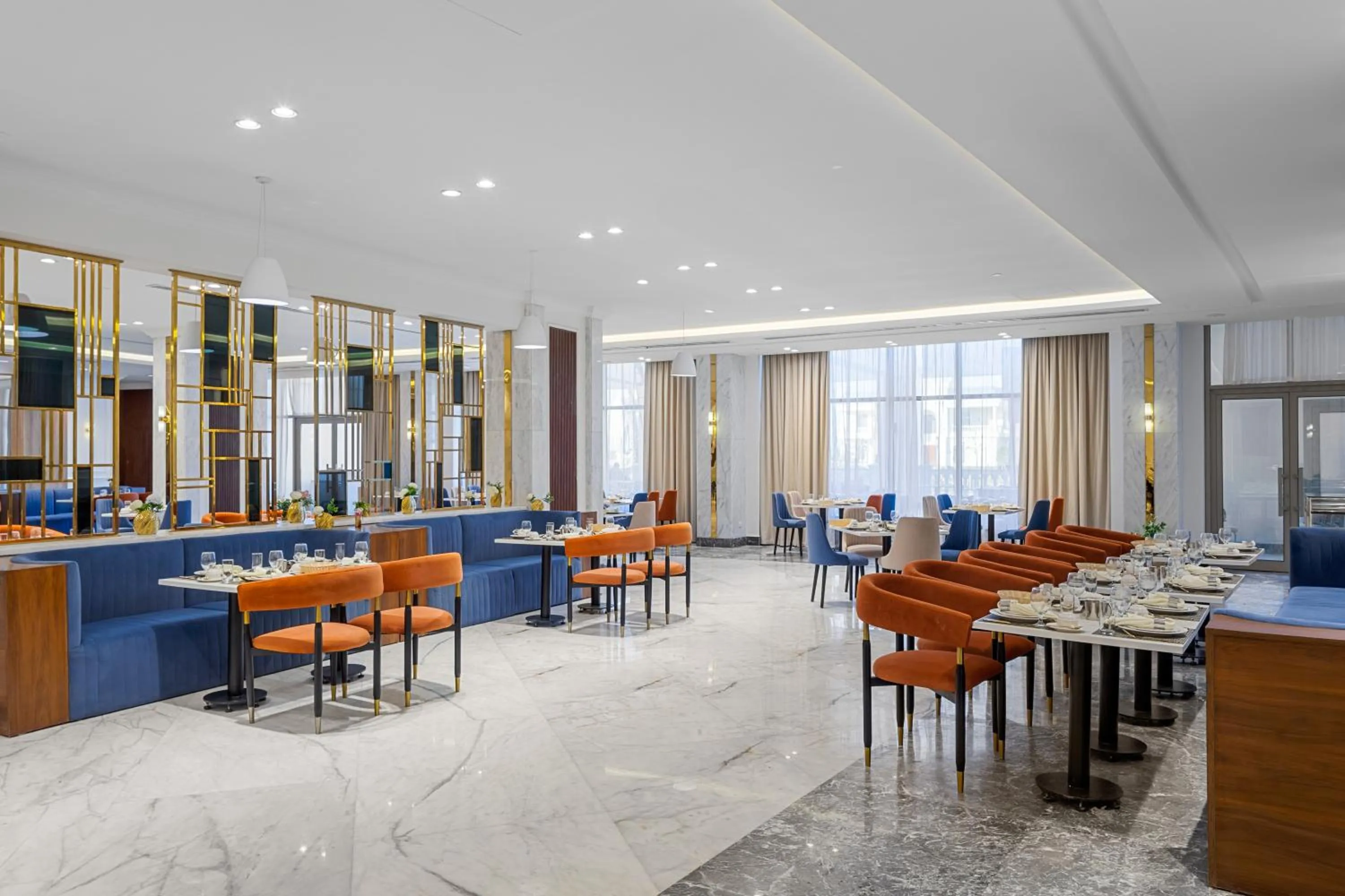 Restaurant/places to eat in Crystal Lotus Luxury Palace - By Pickalbatros