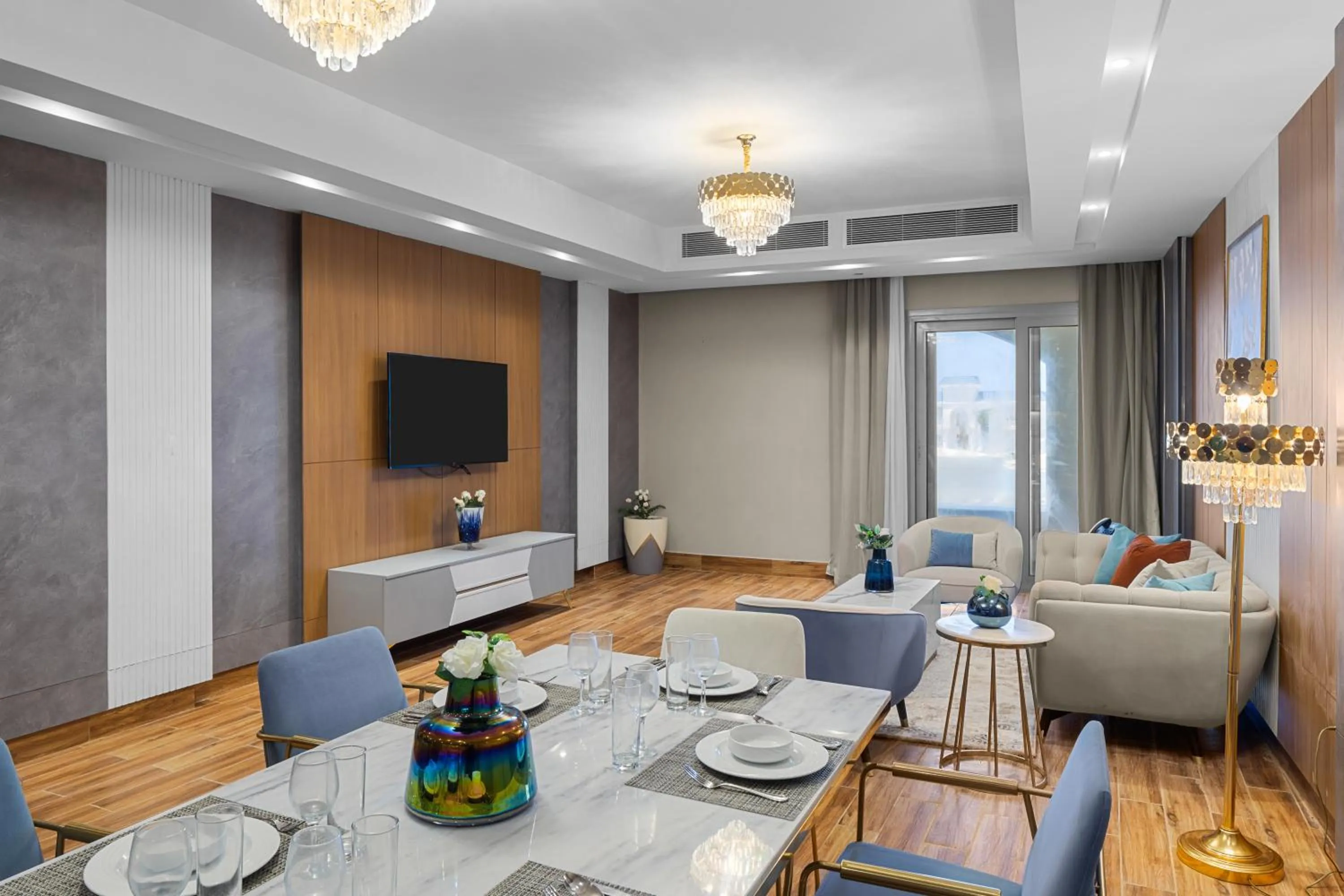 TV and multimedia in Crystal Lotus Luxury Palace - By Pickalbatros