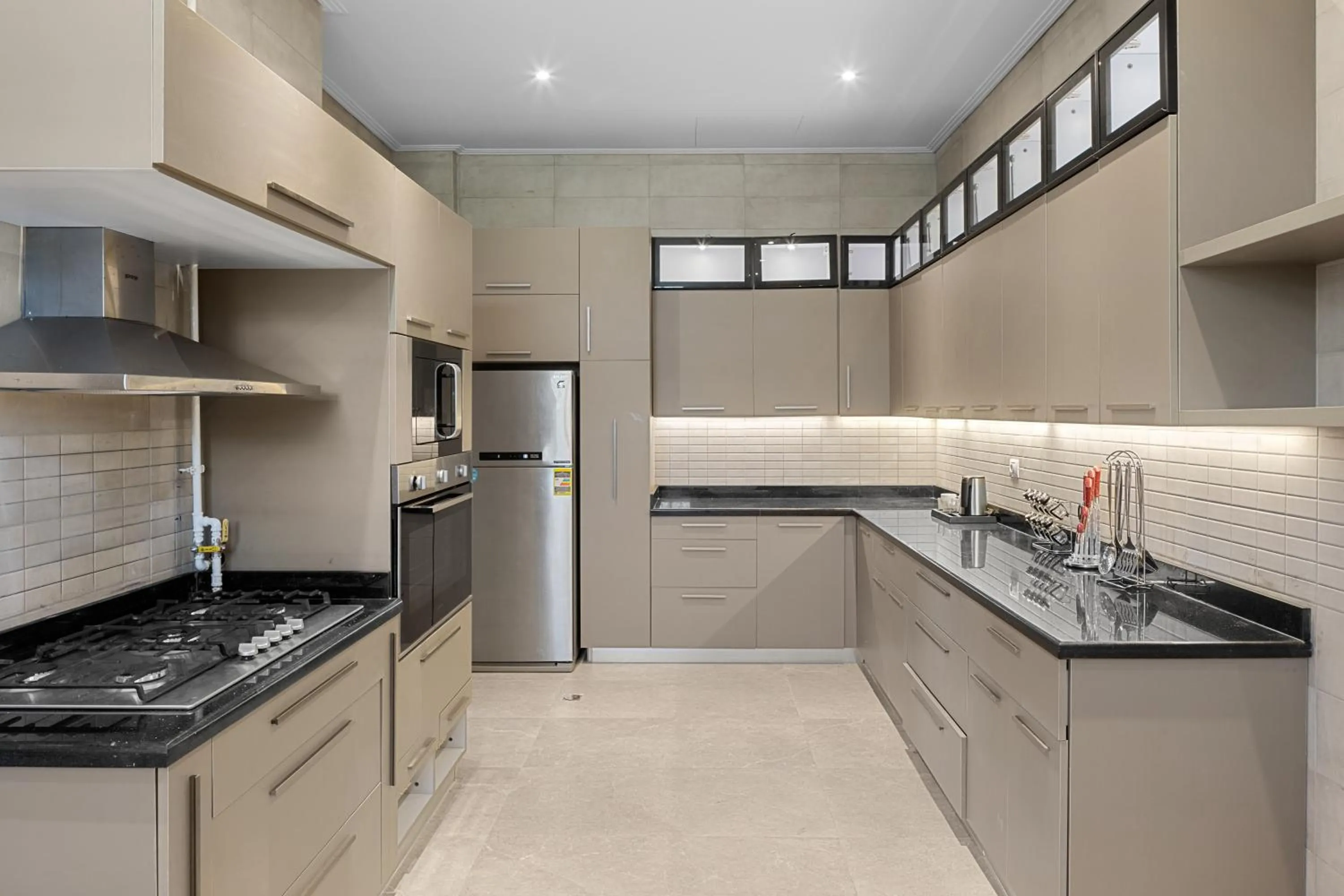 Kitchen or kitchenette in Crystal Lotus Luxury Palace - By Pickalbatros