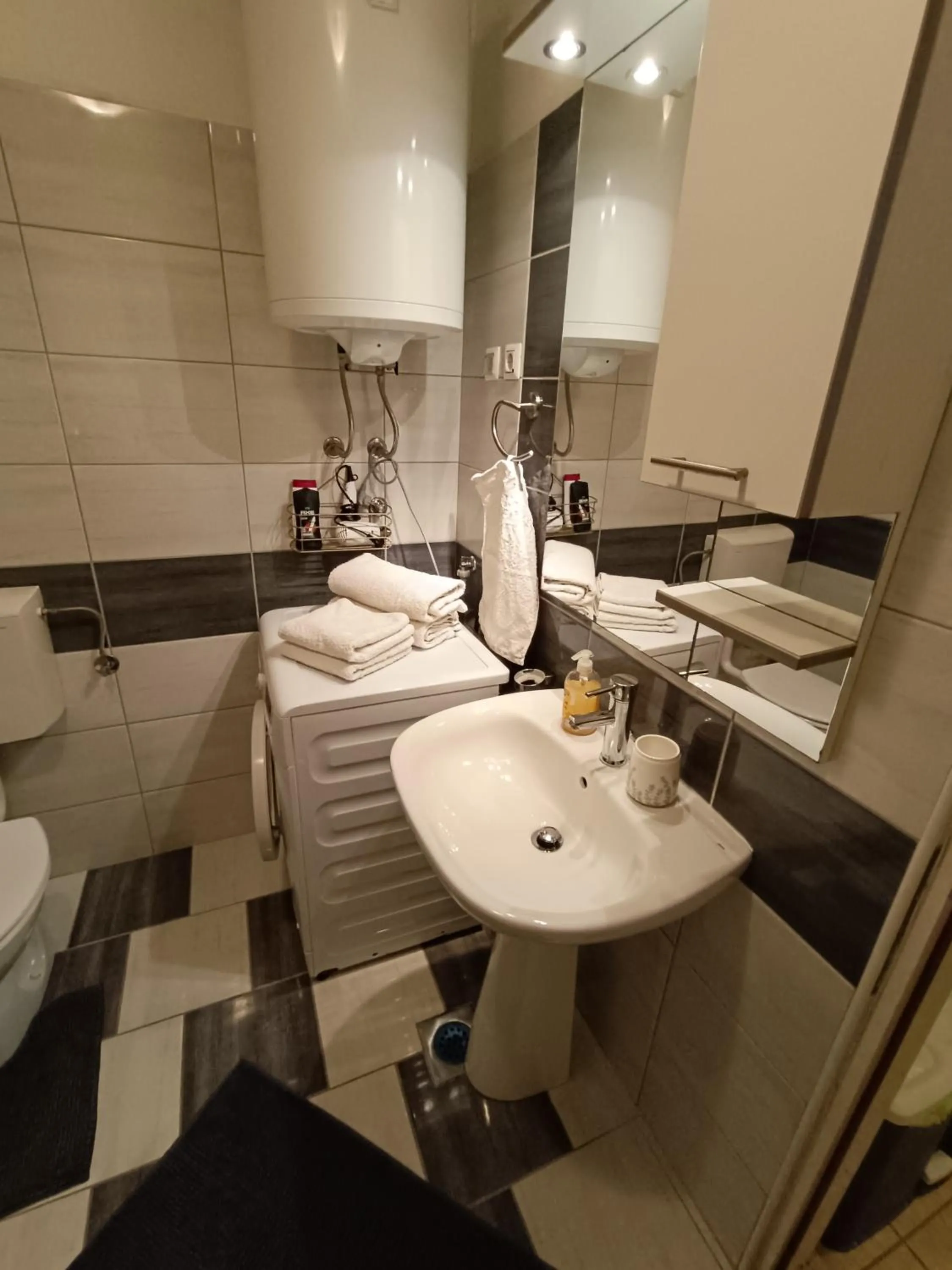Bathroom in Apartments Andria Zadar