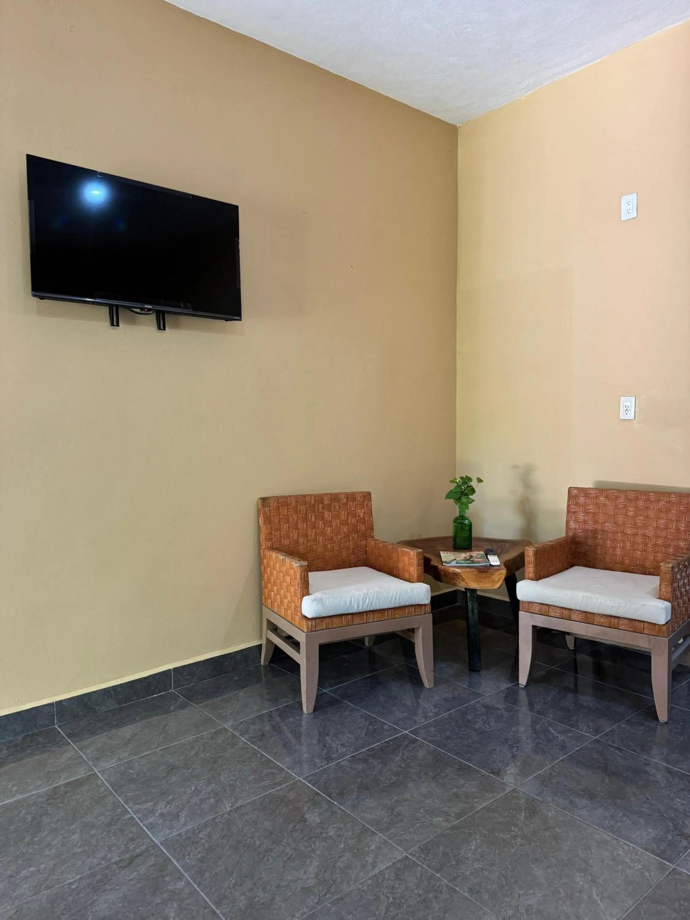 Hotel Tunich Naj & Hostal