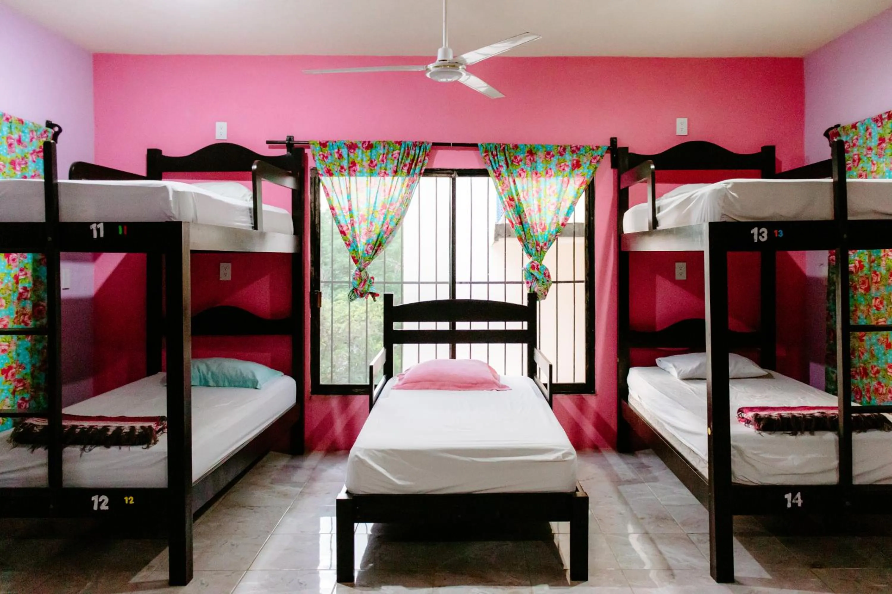 Bed in Hotel Tunich Naj & Hostal