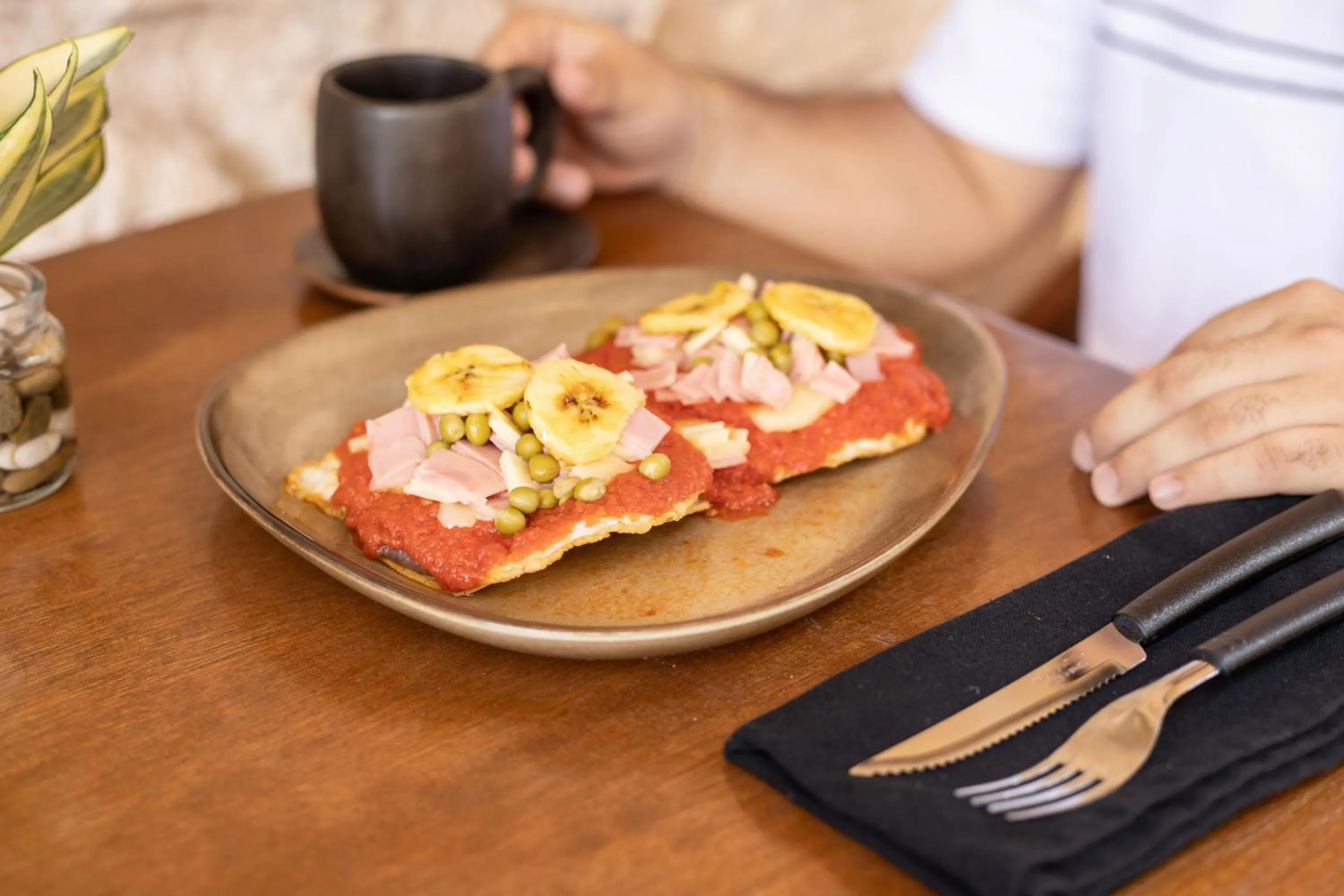 Restaurant/places to eat in Hotel Tunich Naj & Hostal