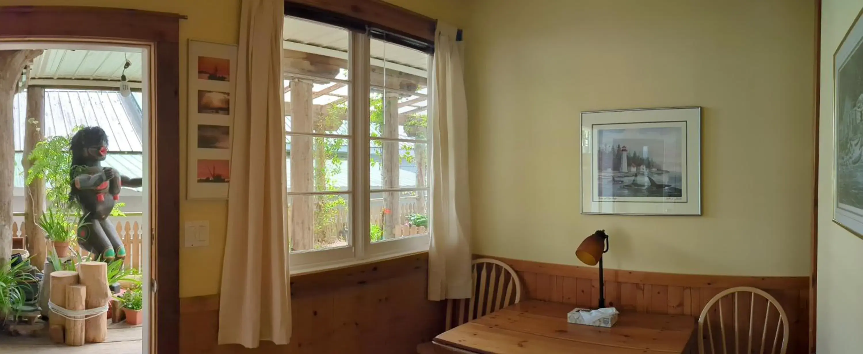 Queen Room in Seine Boat Inn Queen Room in Seine Boat Inn