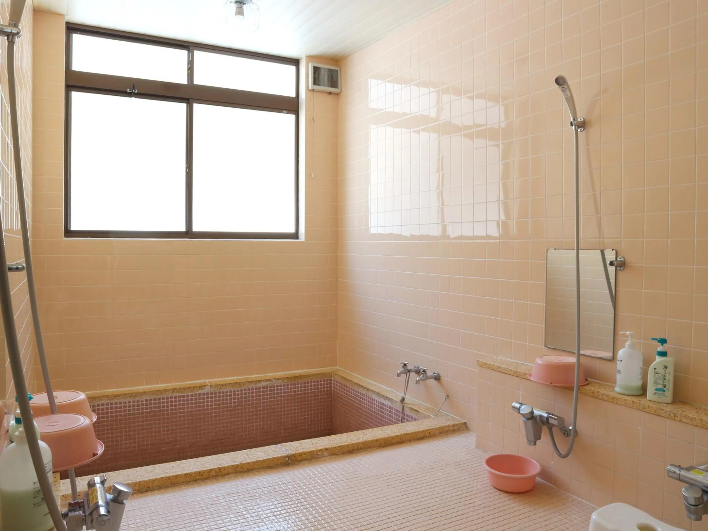 Public Bath in Garden Pension Obergurgl