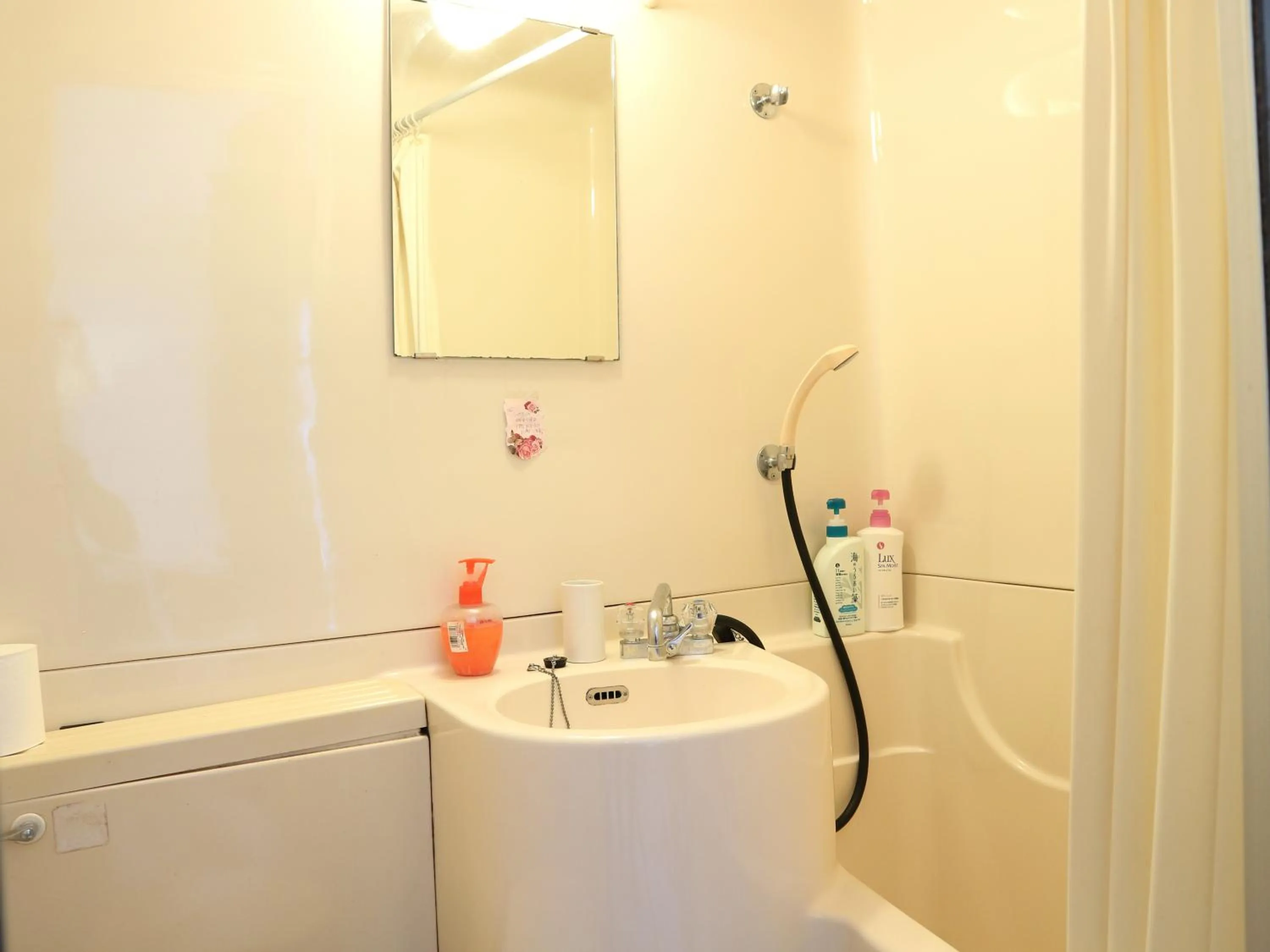 Bathroom in Garden Pension Obergurgl