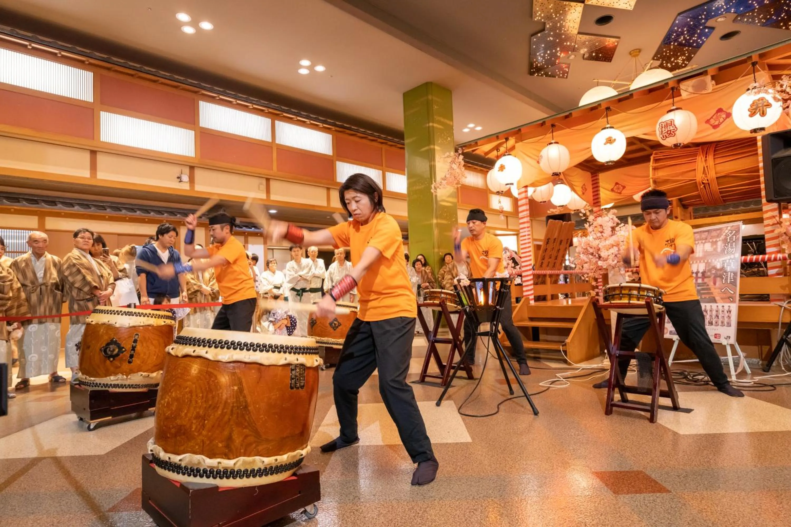 Evening entertainment in Hotel Sakurai