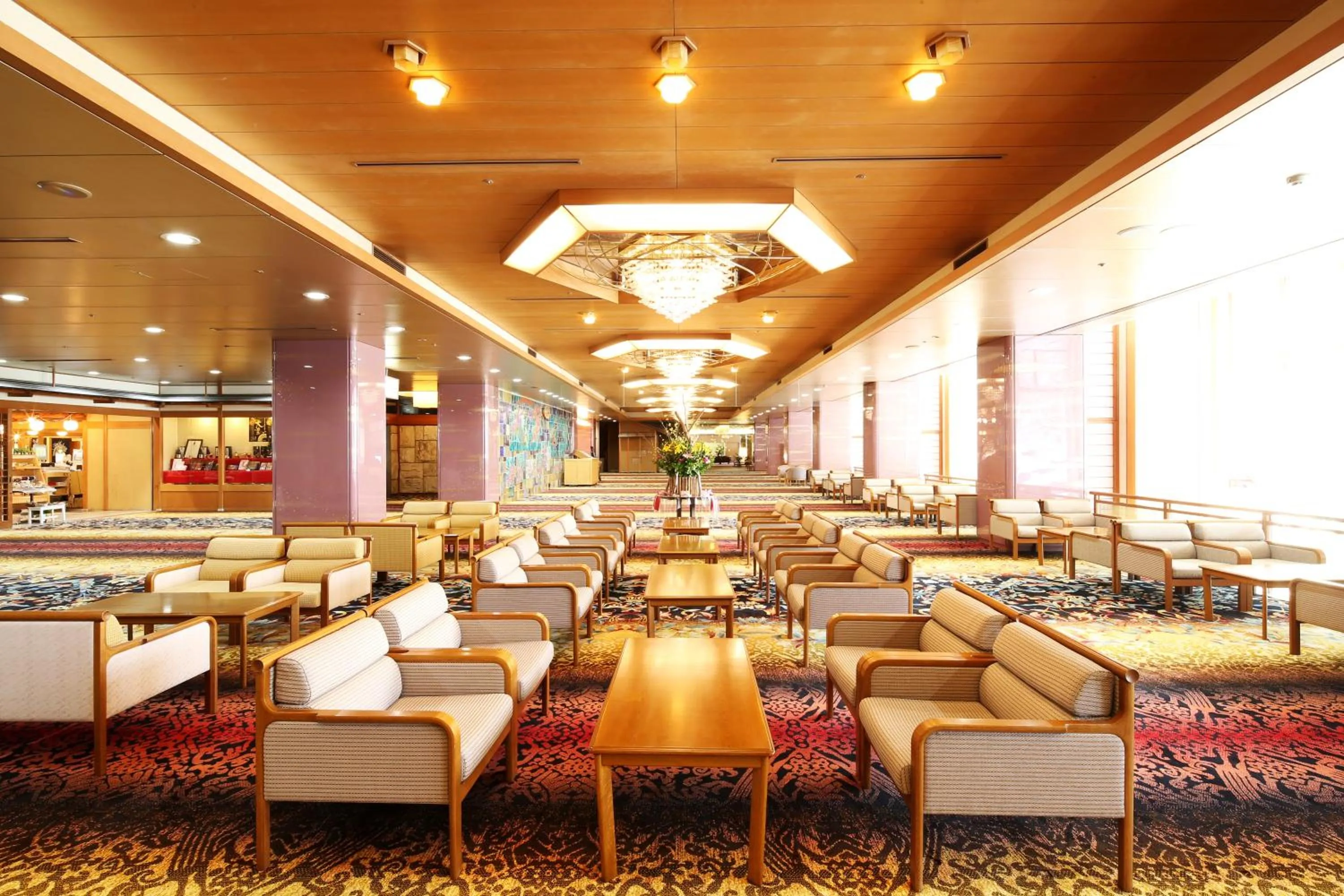 Communal lounge/ TV room in Hotel Sakurai