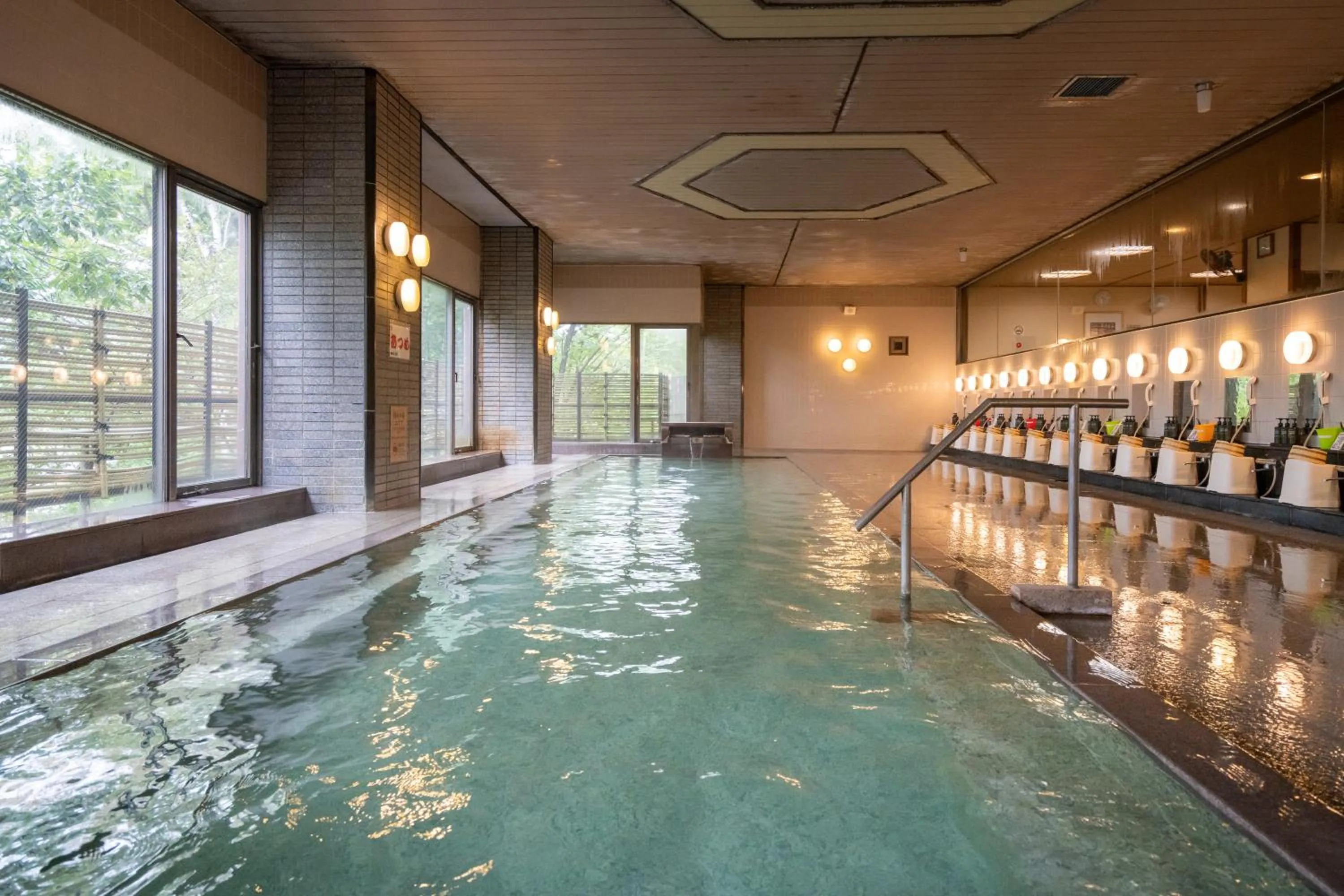 Public Bath in Hotel Sakurai