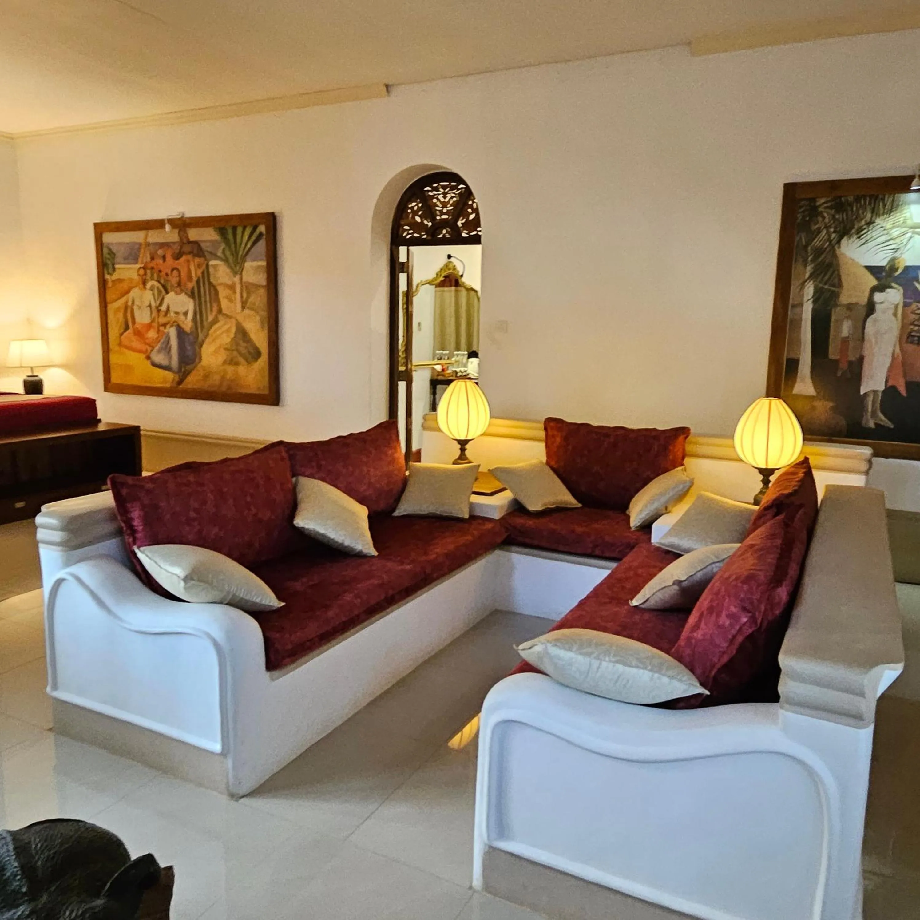 Seating area in Ella Planters Bungalow