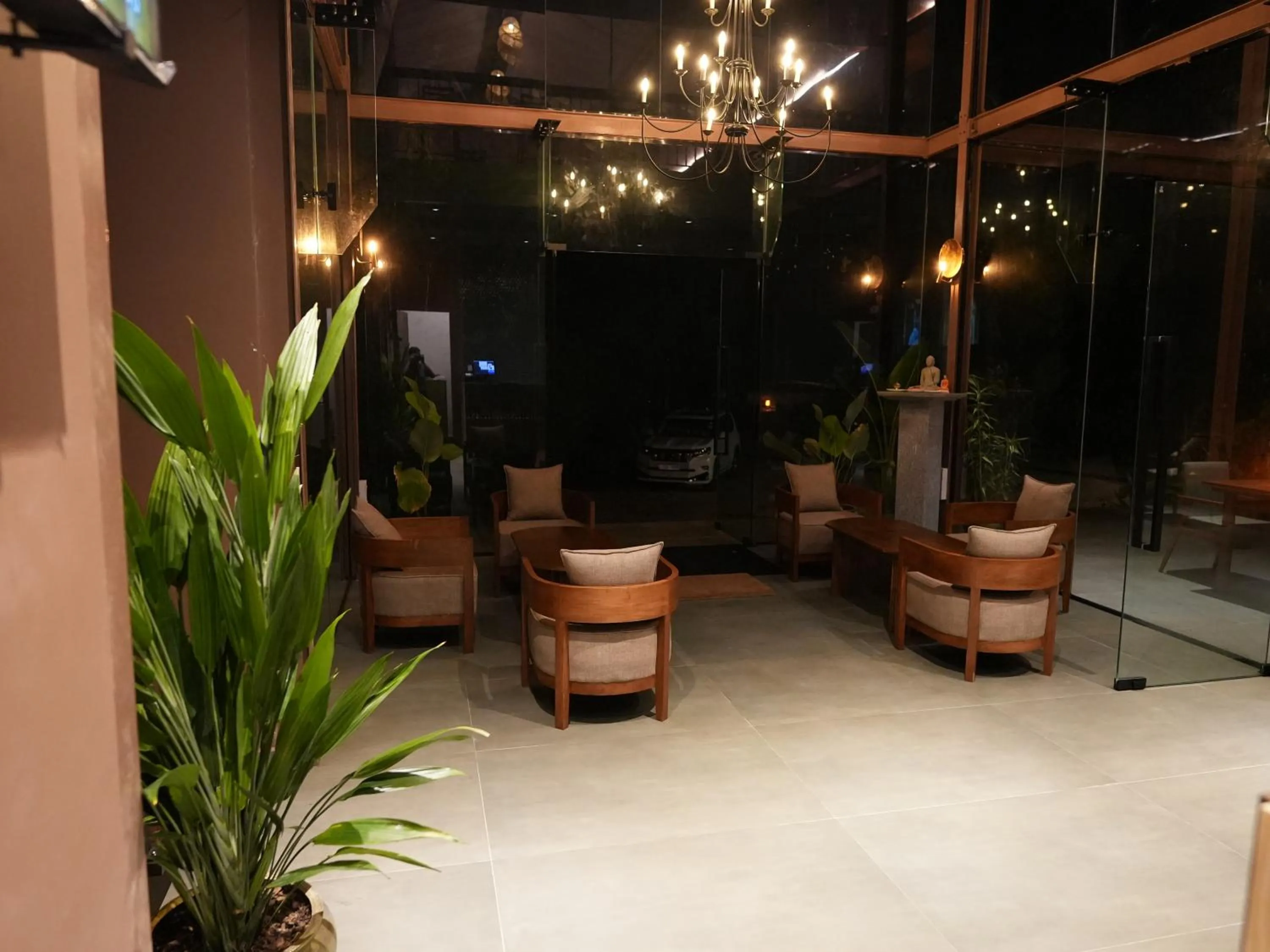 Restaurant/places to eat in Ella Planters Bungalow