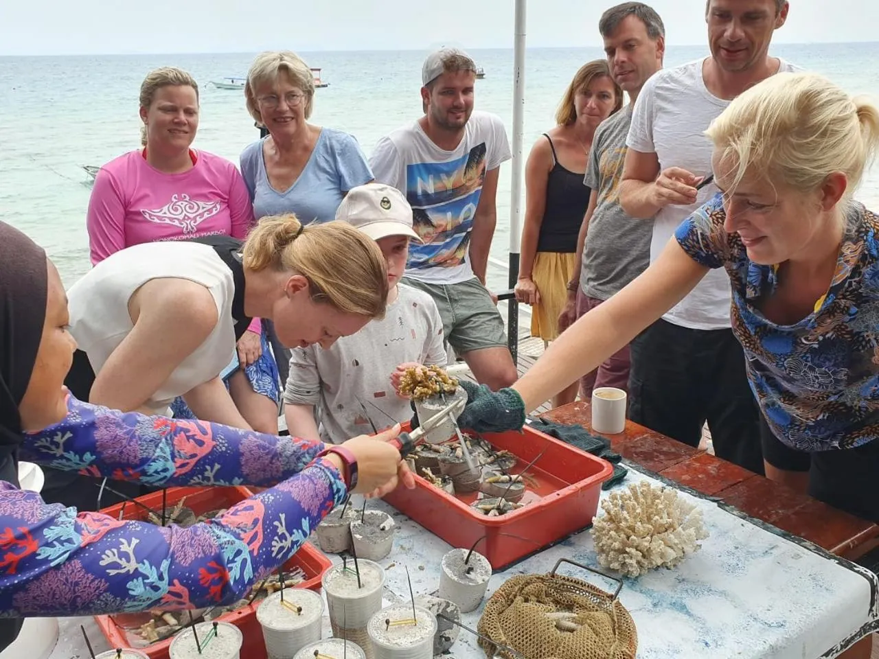 People in Alunan Resort