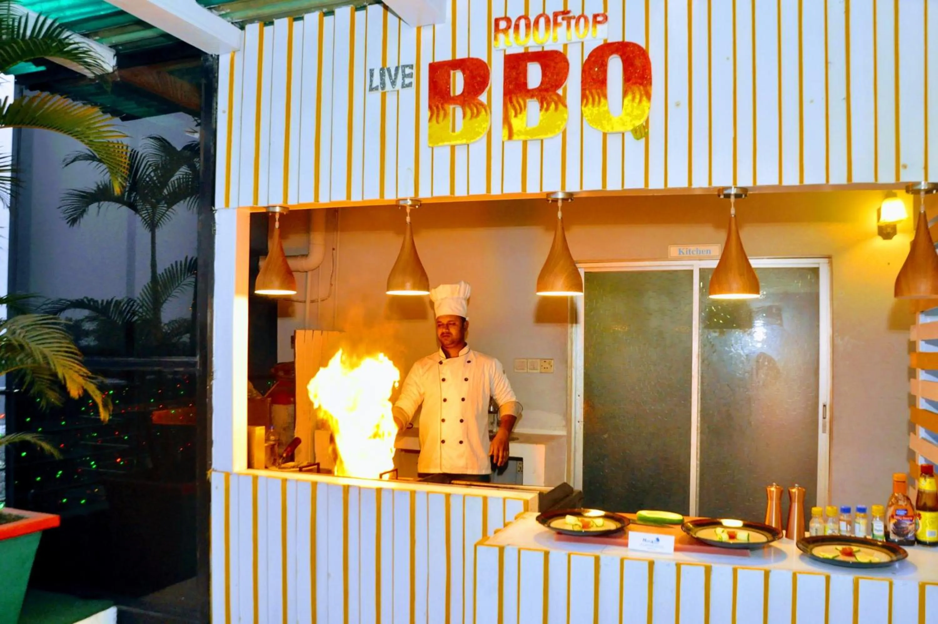 Restaurant/places to eat in Hotel Air Inn Dhaka - Airport View