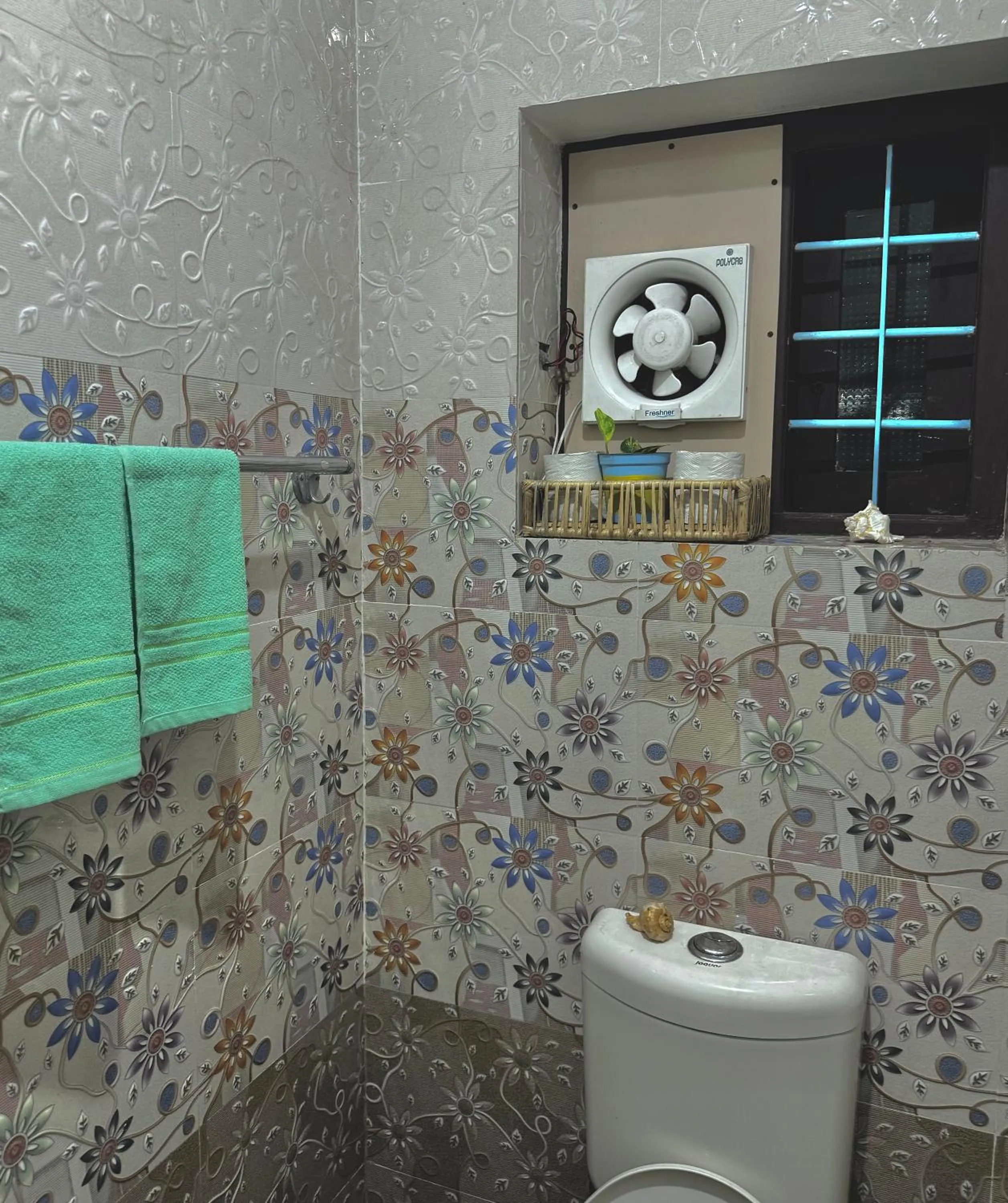 Bathroom in The Yellow Submarine