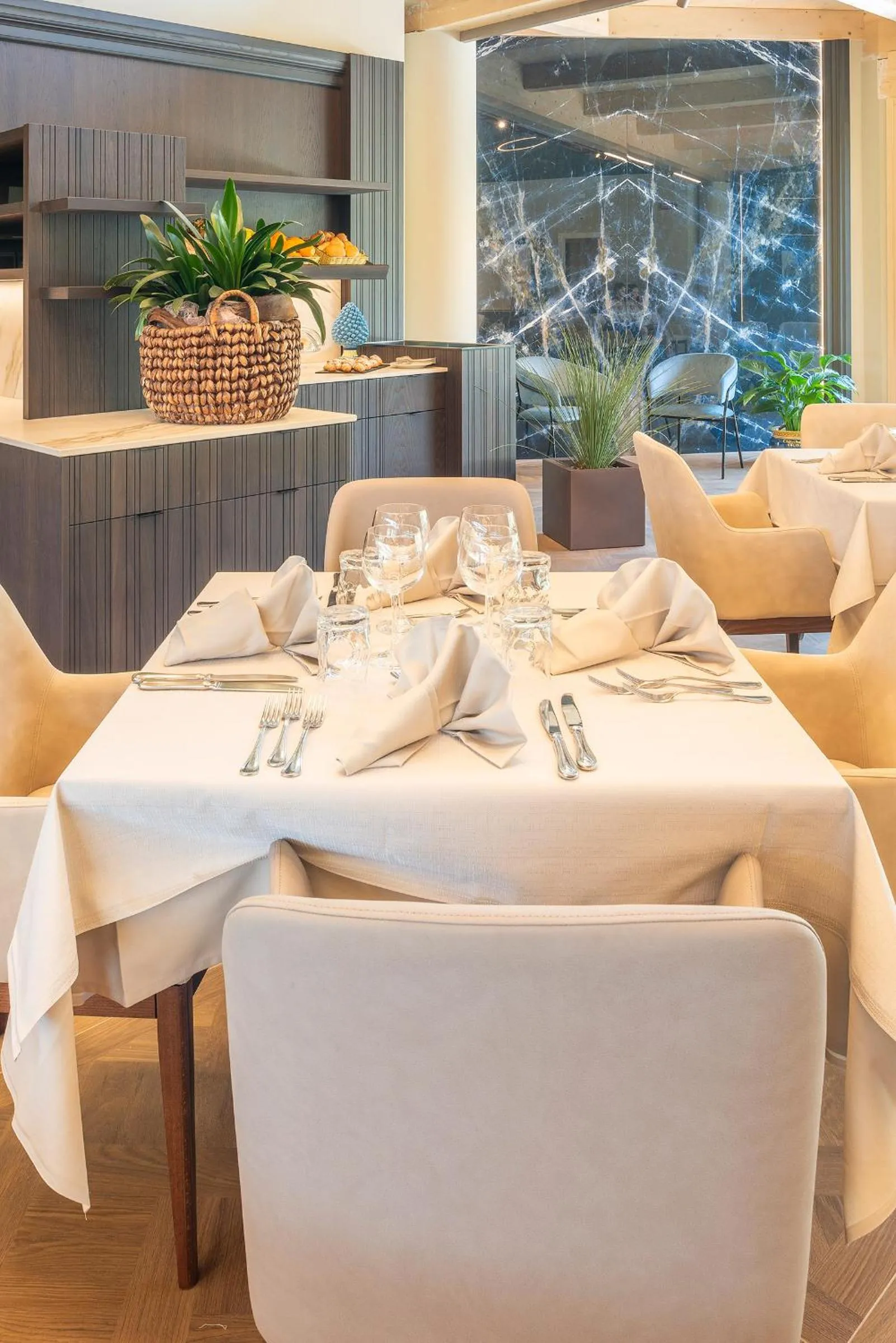 Lounge or bar in Sporthotel Olimpo