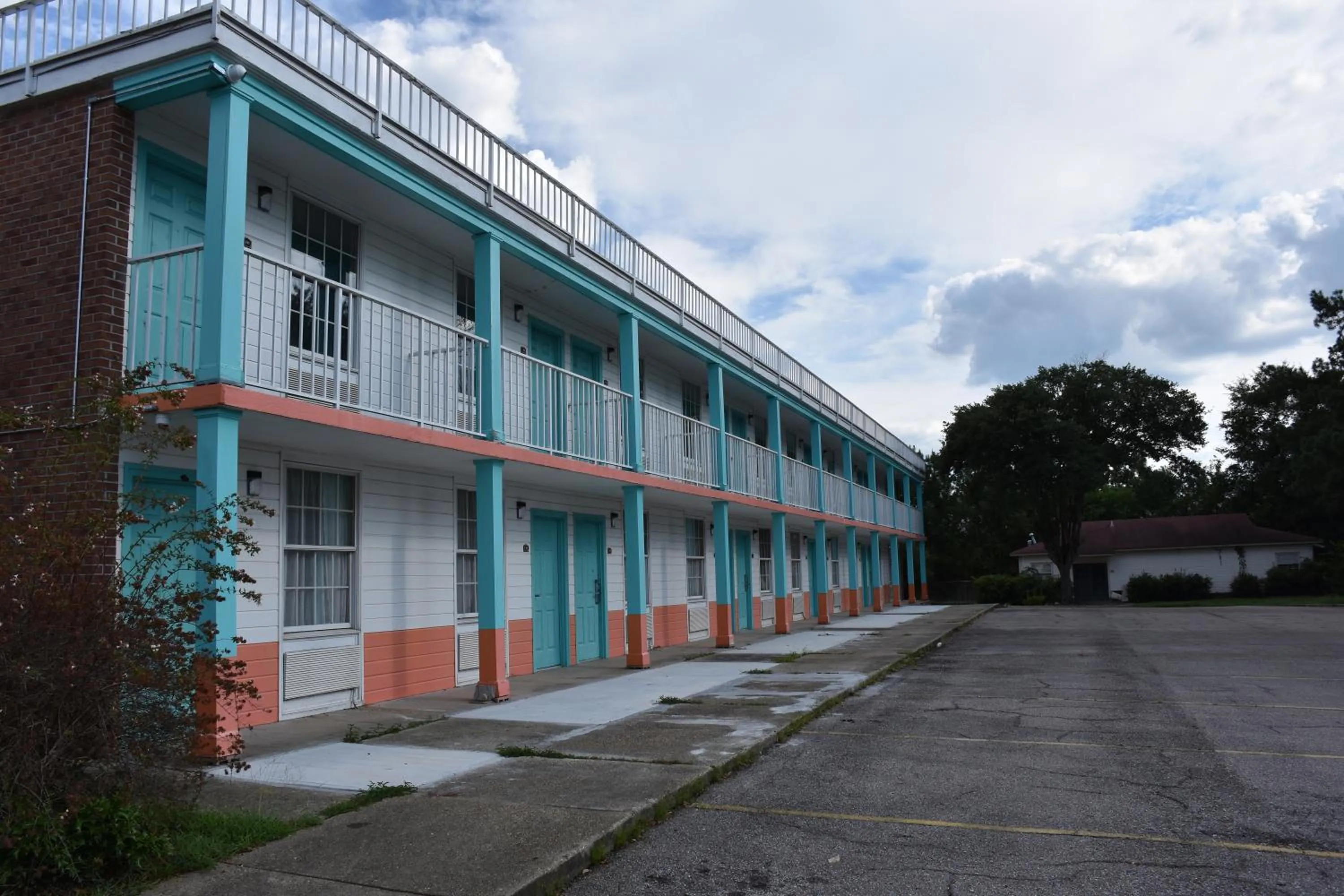 Property building in Moonlight Inn Hotel O Hattiesburg, MS