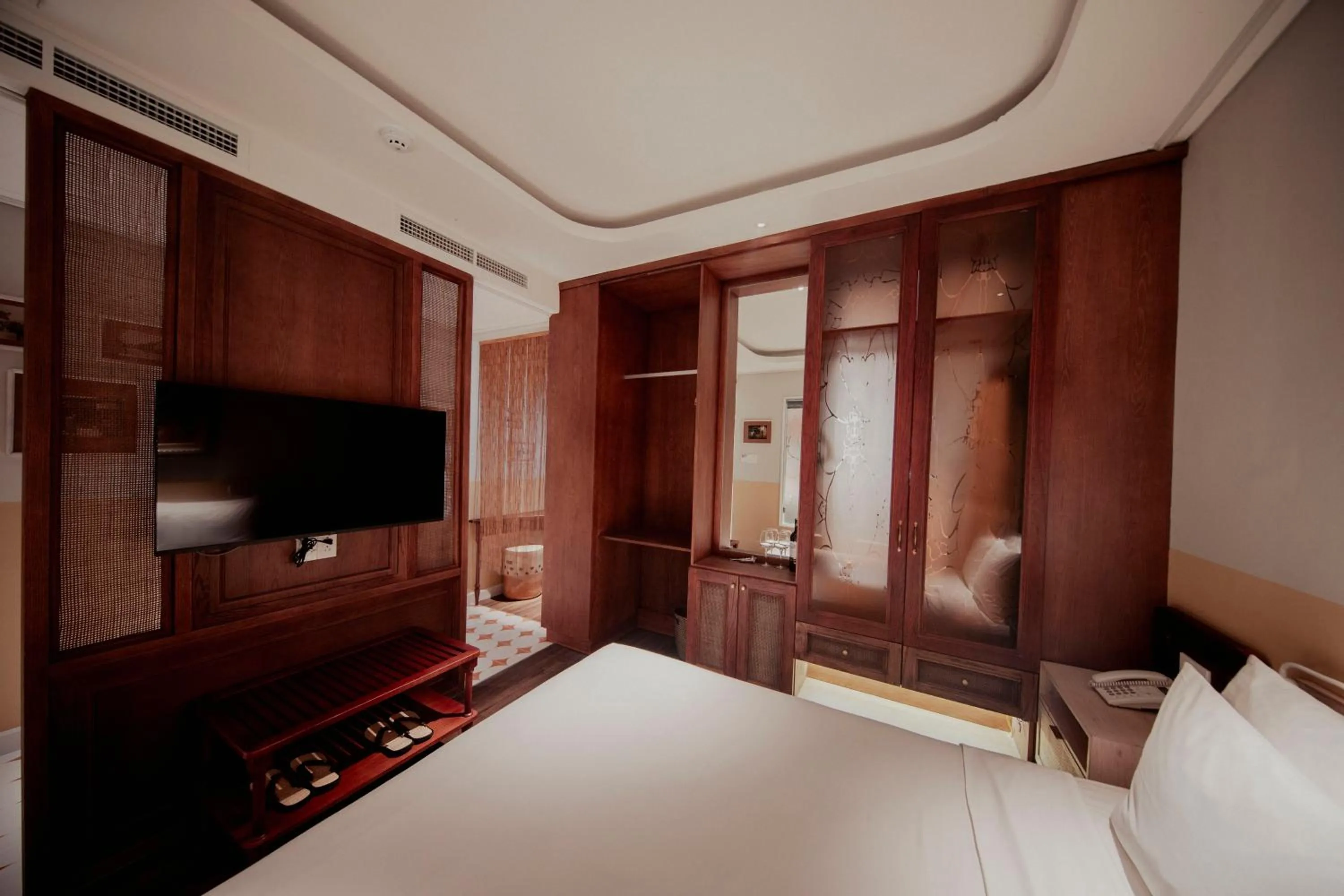 Bed in Au Lac Boutique Hotel