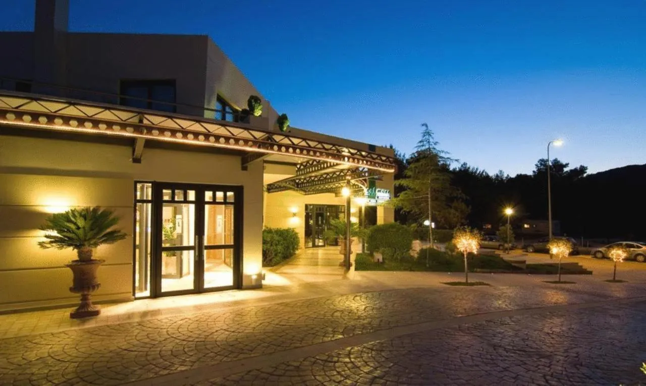 Facade/entrance in Verde Al Mare Boutique Hotel