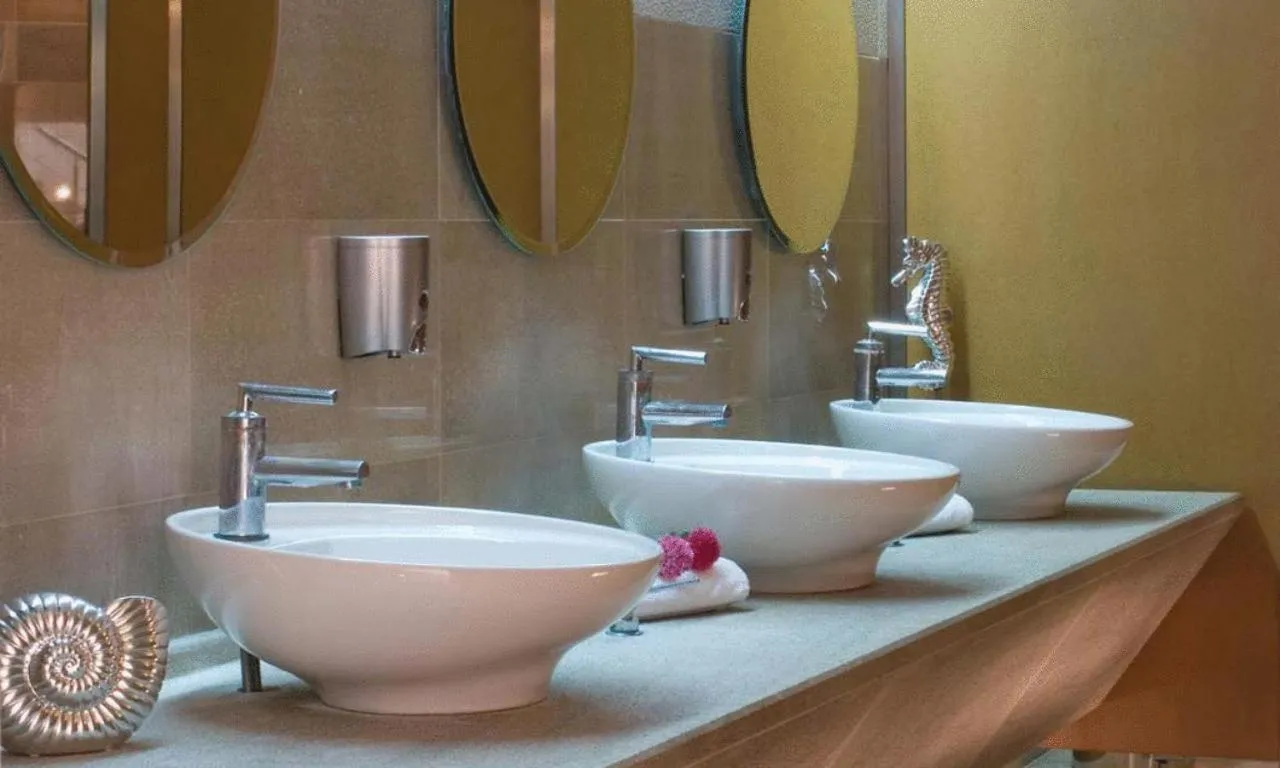 Decorative detail in Verde Al Mare Boutique Hotel