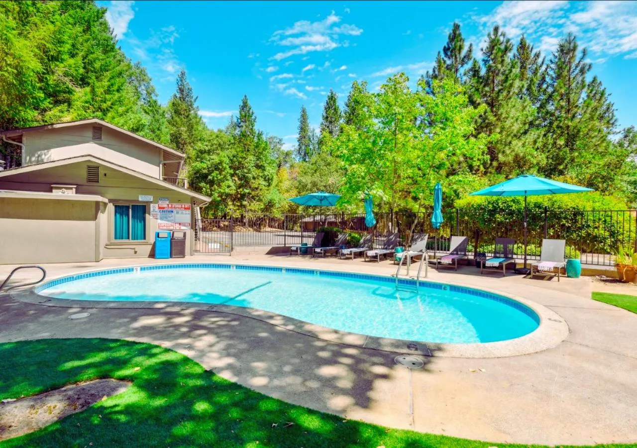 Natural landscape in The Fainting Couch Boutique Hotel