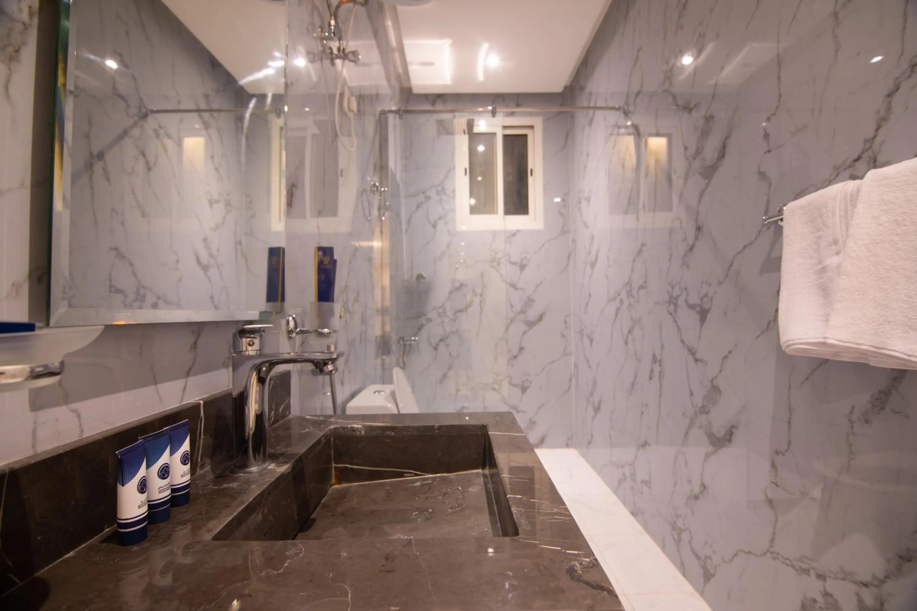 Public Bath in Towlan Alfalah