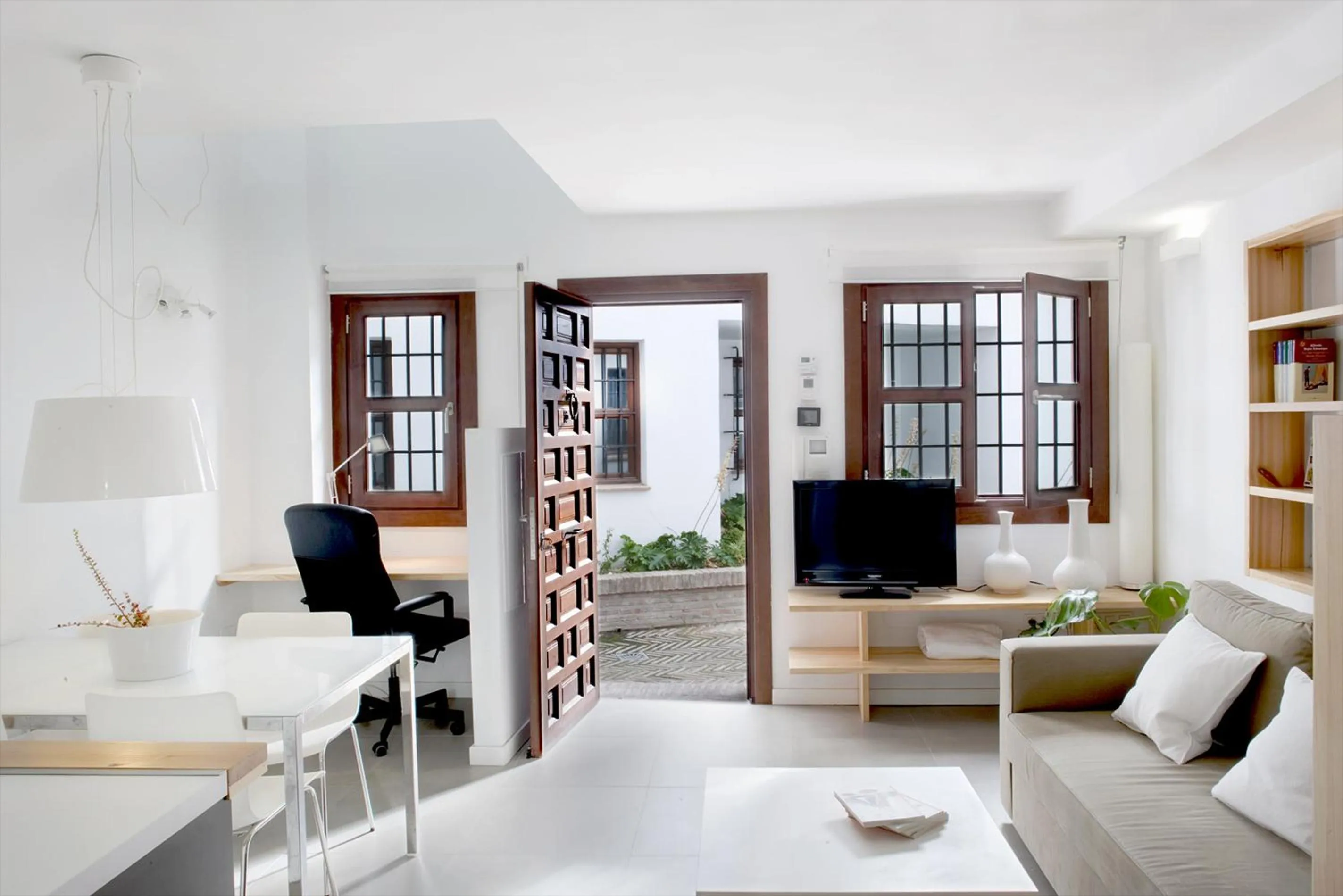 Living room in Smart Suites Albaicin