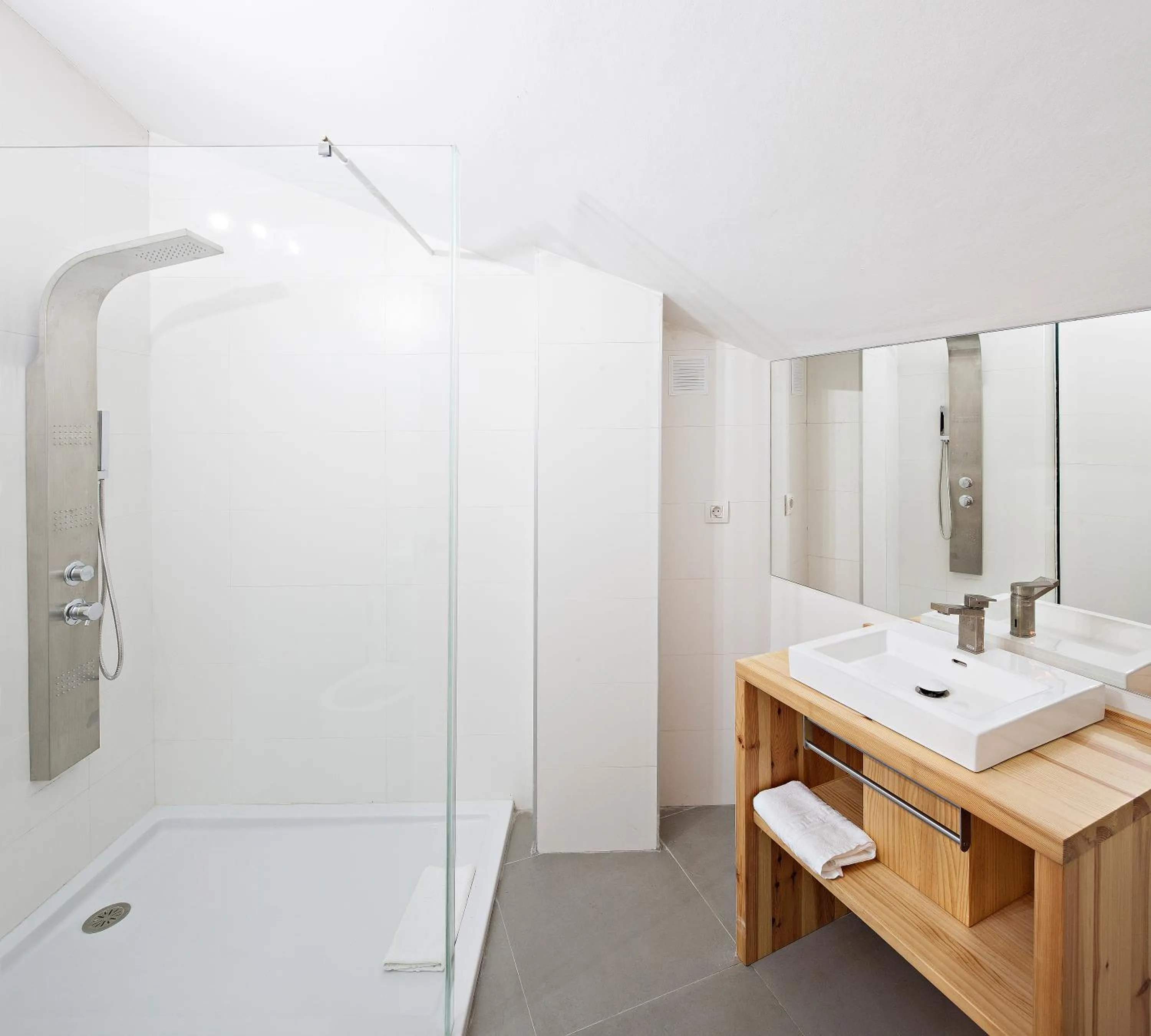 Bathroom in Smart Suites Albaicin
