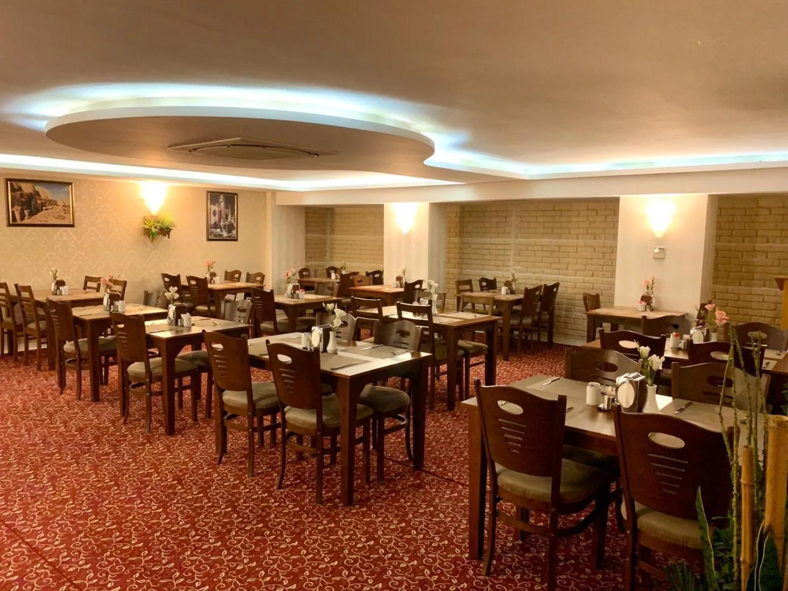 Restaurant/places to eat in Adana Yukselhan Hotel