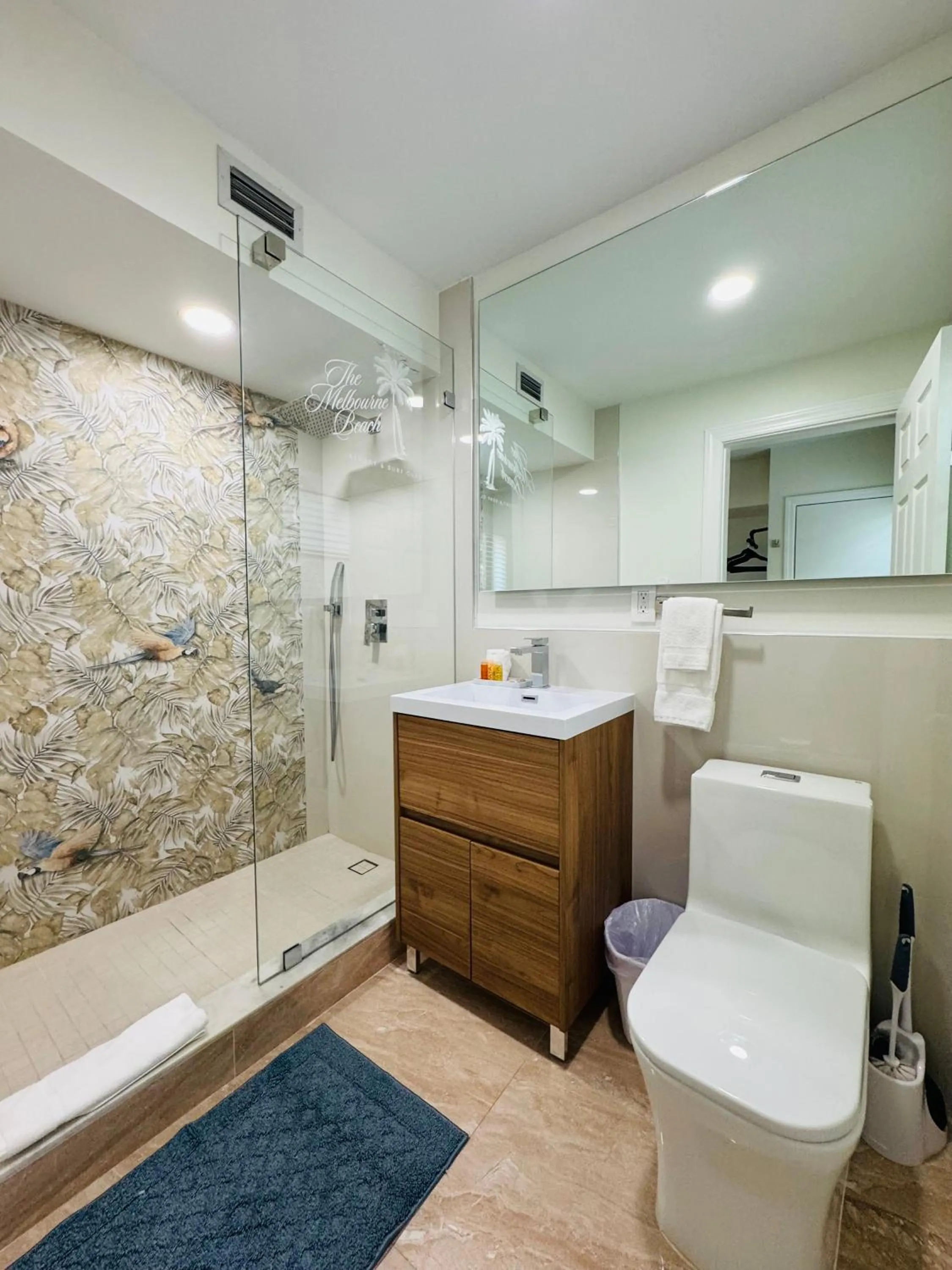 Bathroom in Melbourne Beach Resort & Surf Club