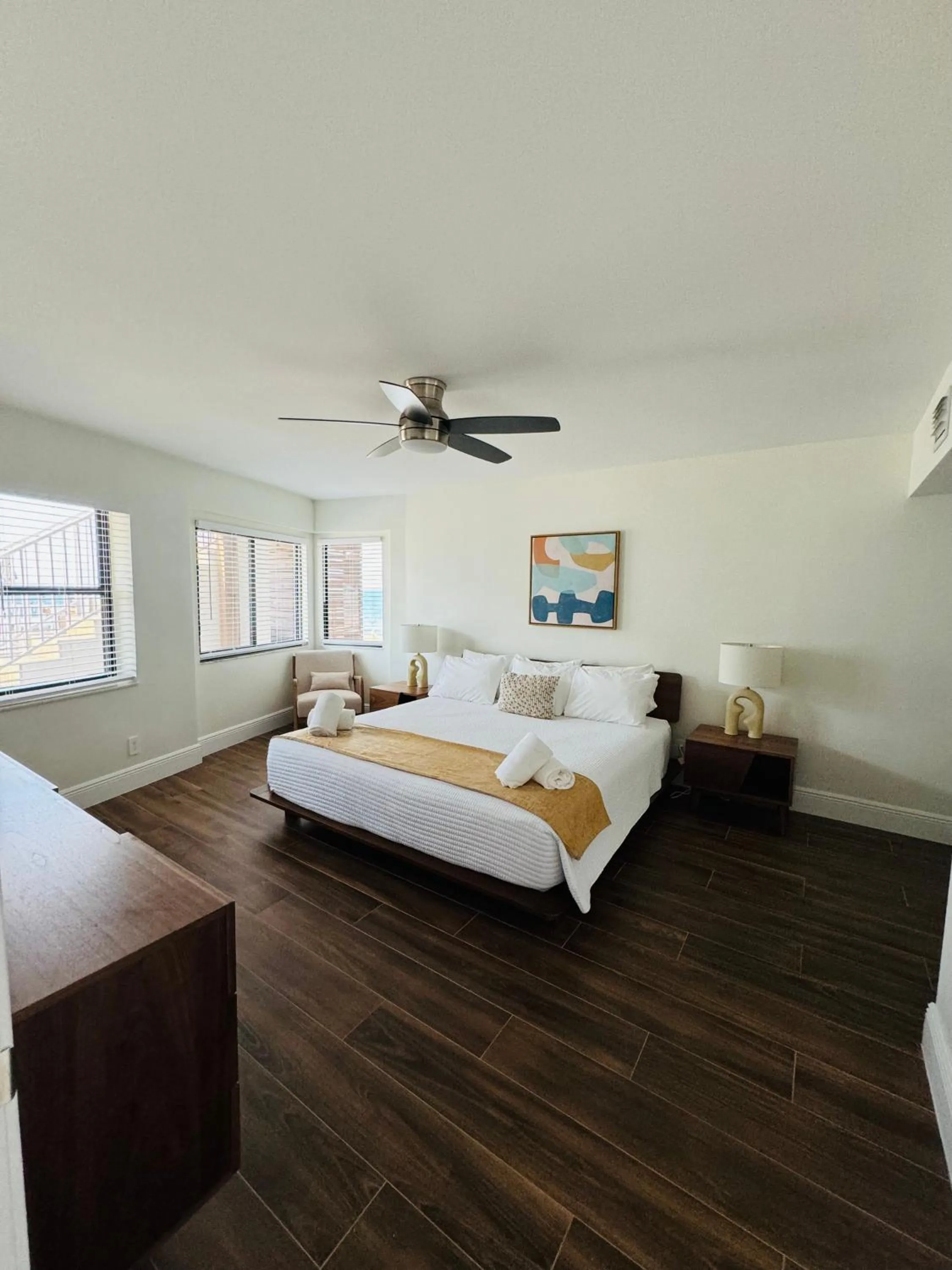 Bedroom, Bed in Melbourne Beach Resort & Surf Club