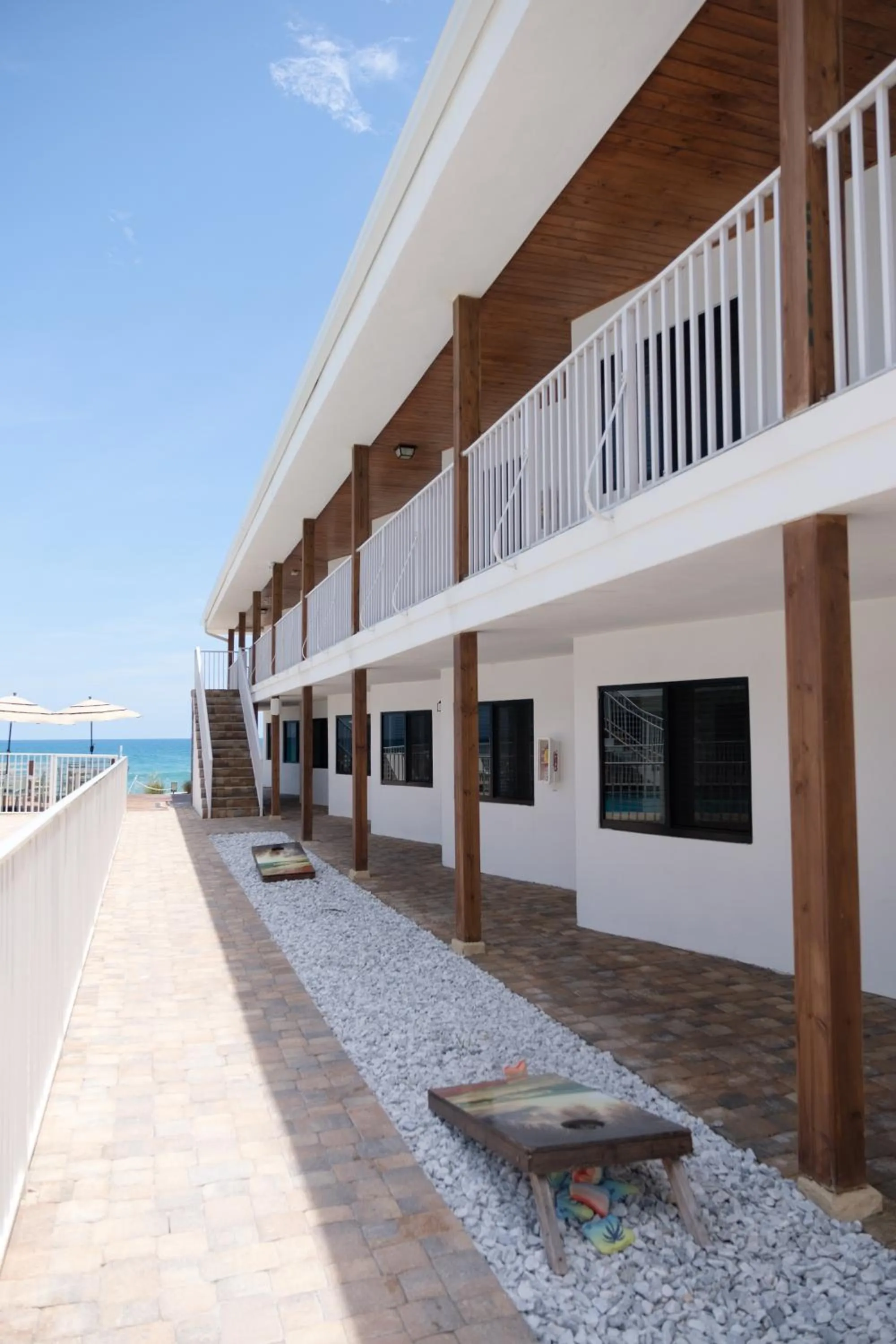 Property building in Melbourne Beach Resort & Surf Club