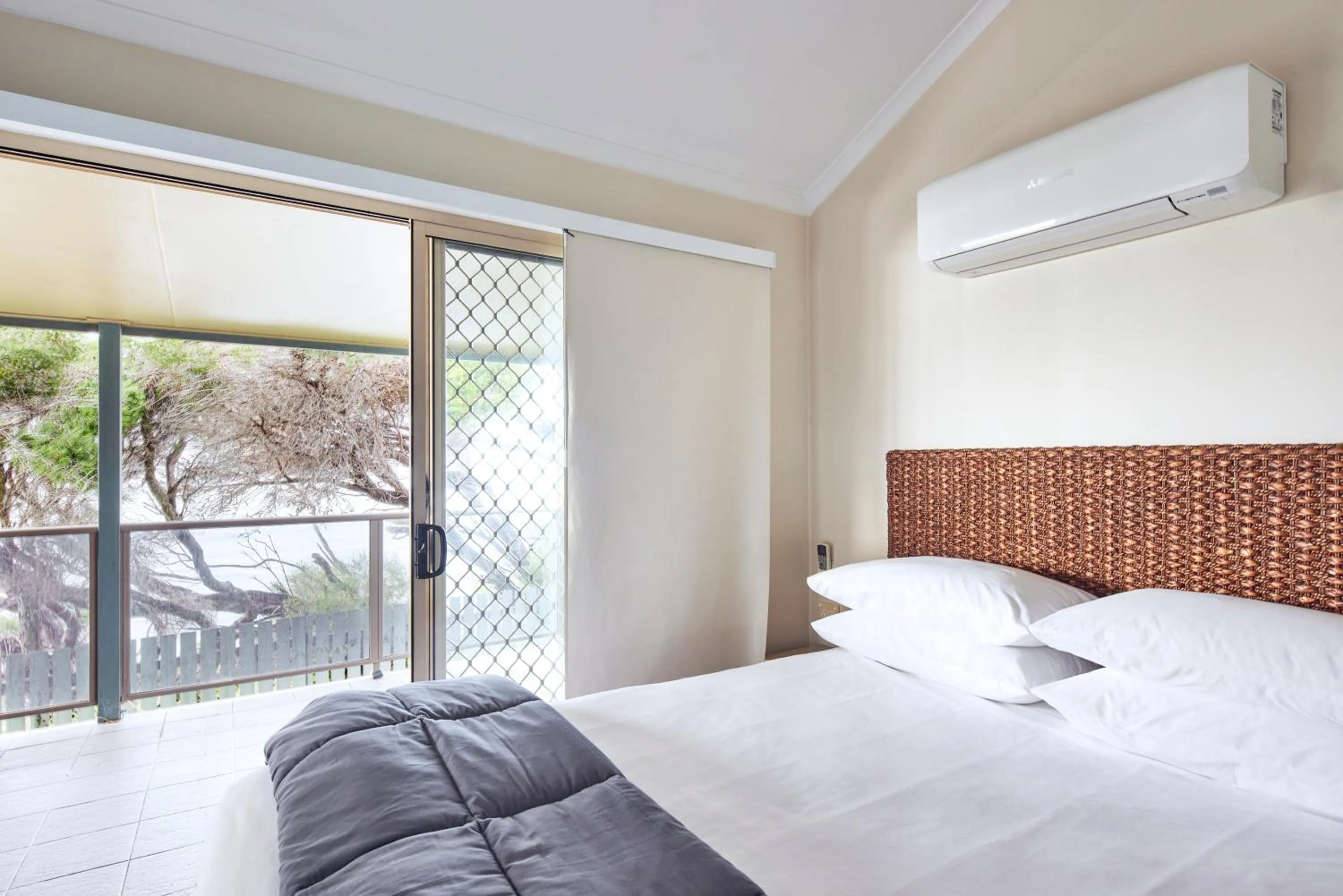 Bedroom, Bed in NRMA Merimbula Beach Holiday Resort