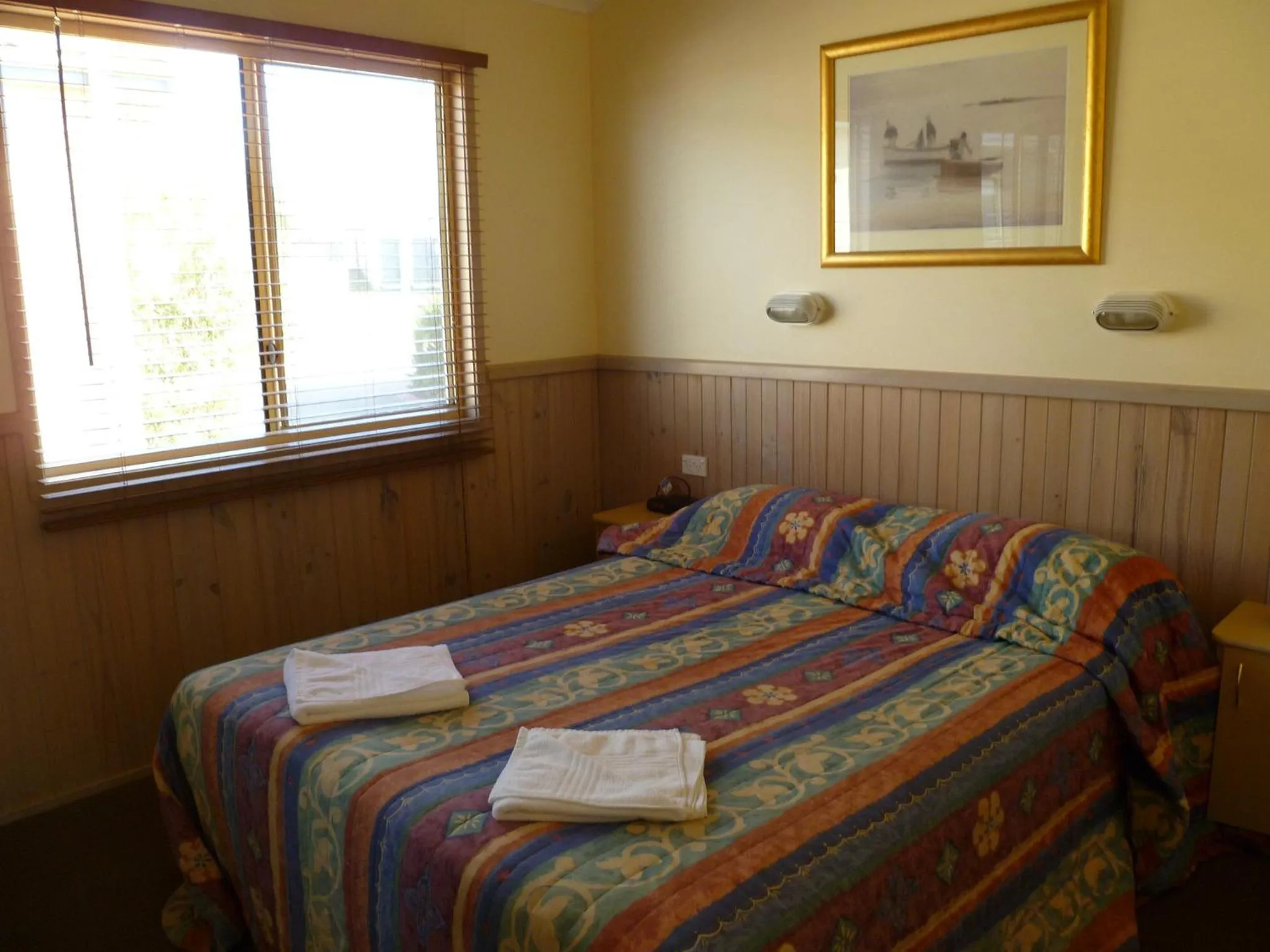 Bed in NRMA Merimbula Beach Holiday Resort