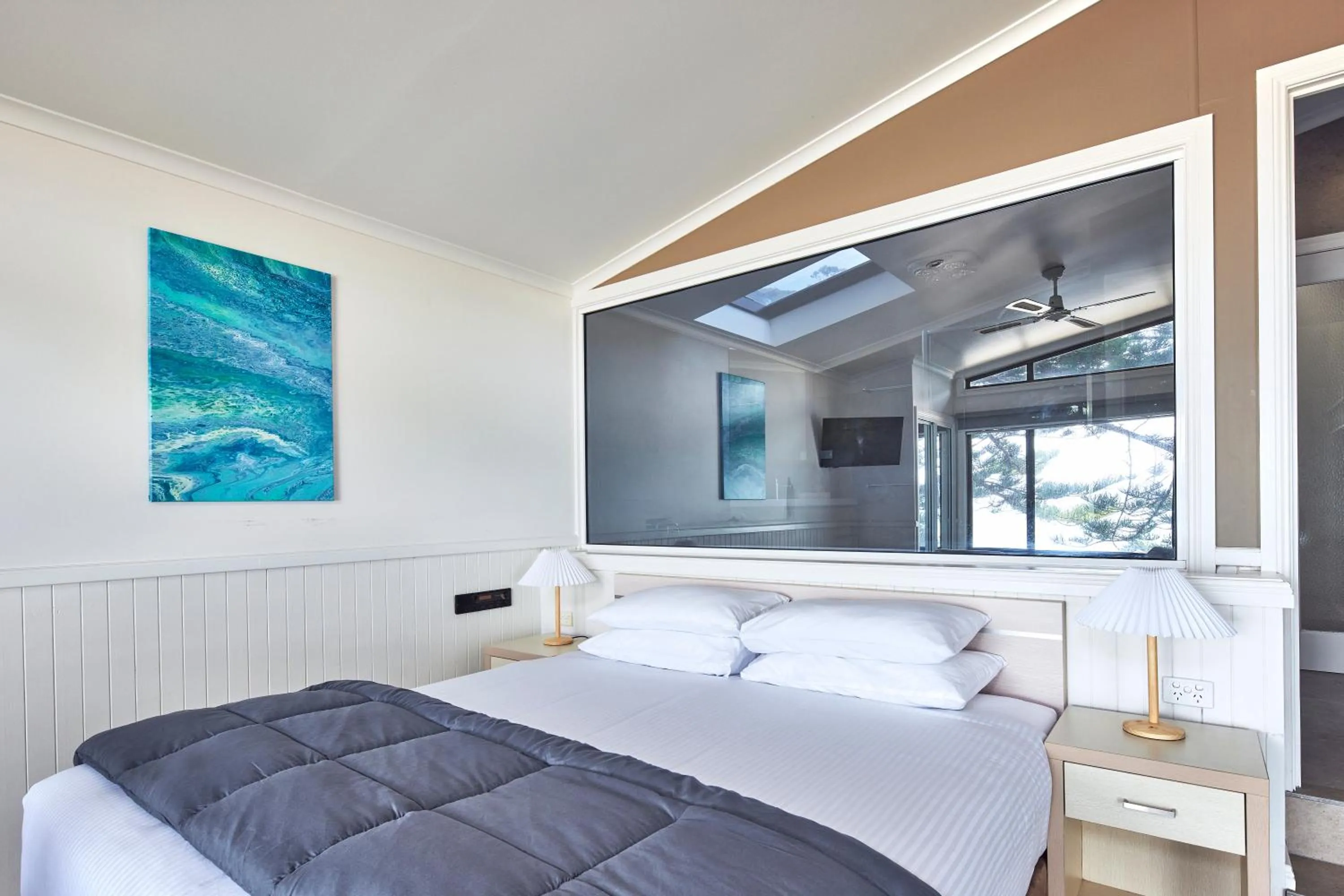 Bedroom, Bed in NRMA Murramarang Beachfront Holiday Resort