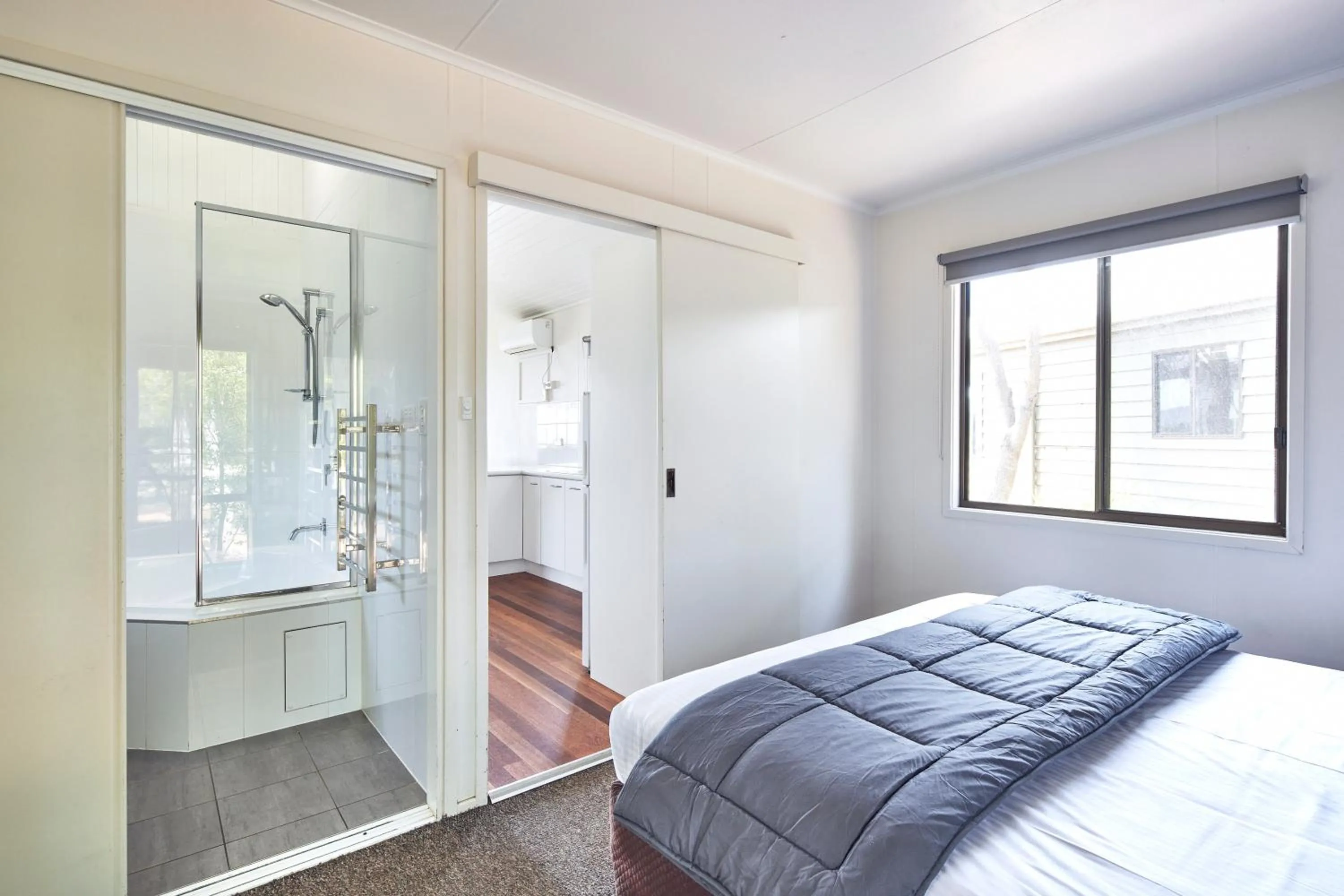 Bathroom, Bed in NRMA Murramarang Beachfront Holiday Resort