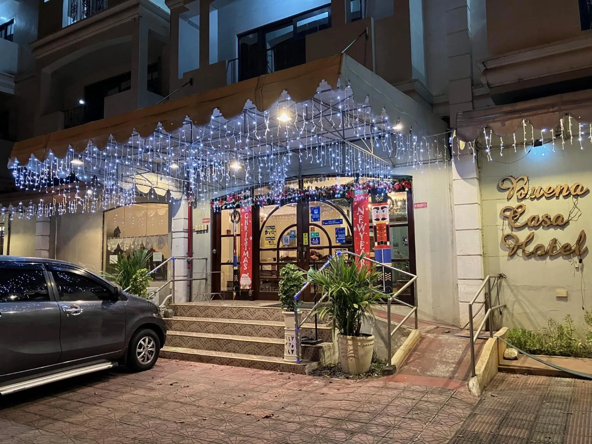 Property building in Buena Casa Hotel