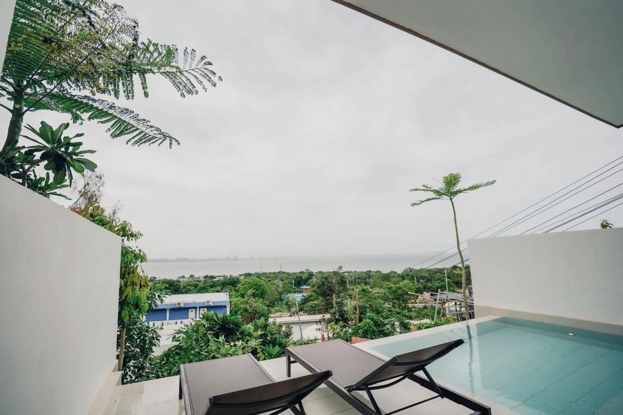 Balcony/Terrace in Pichcha Kohlarn