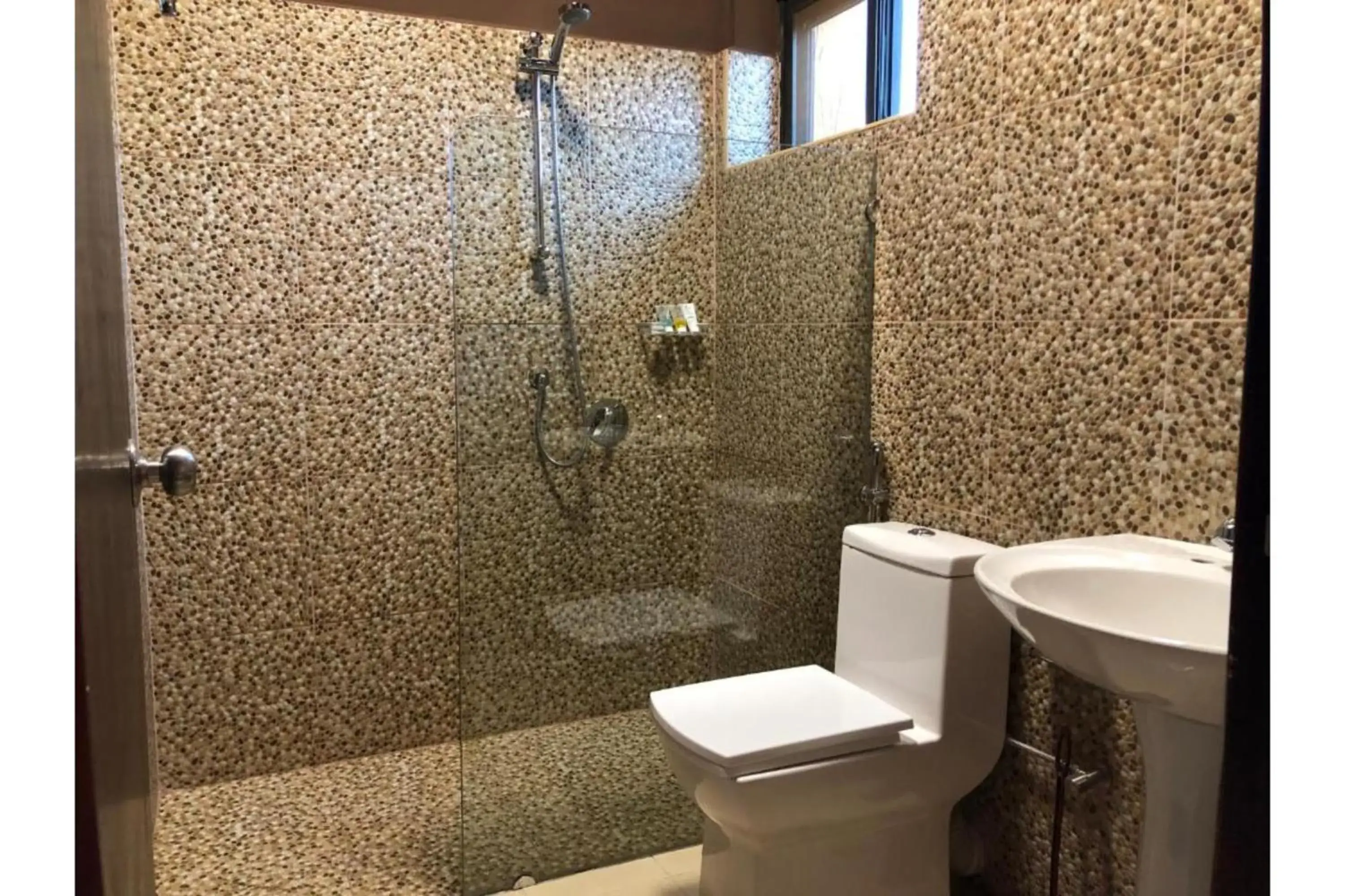 Twin Room in Meley Impala Hotel Twin Room in Meley Impala Hotel