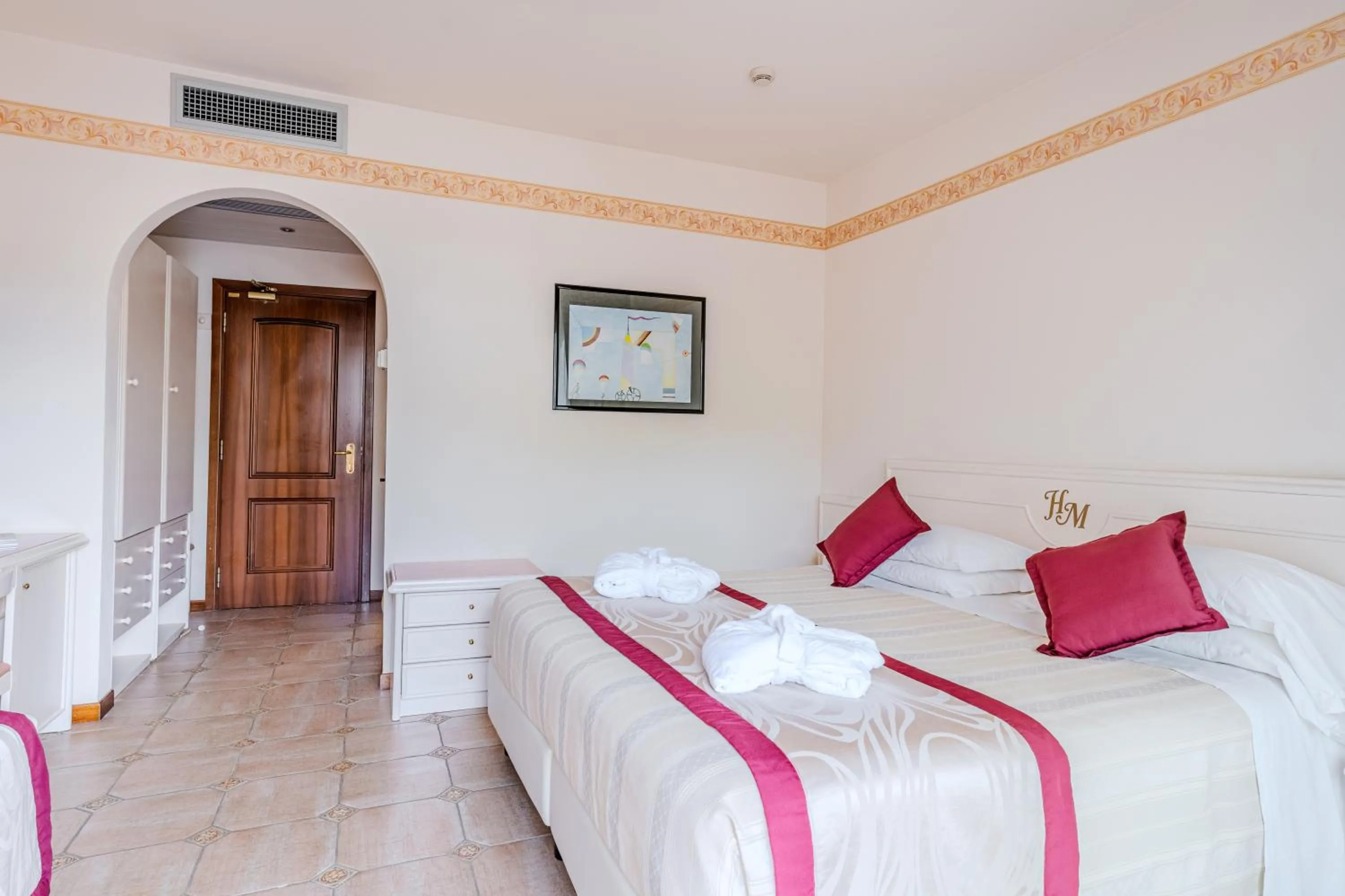 Bed in Hotel Miramonti