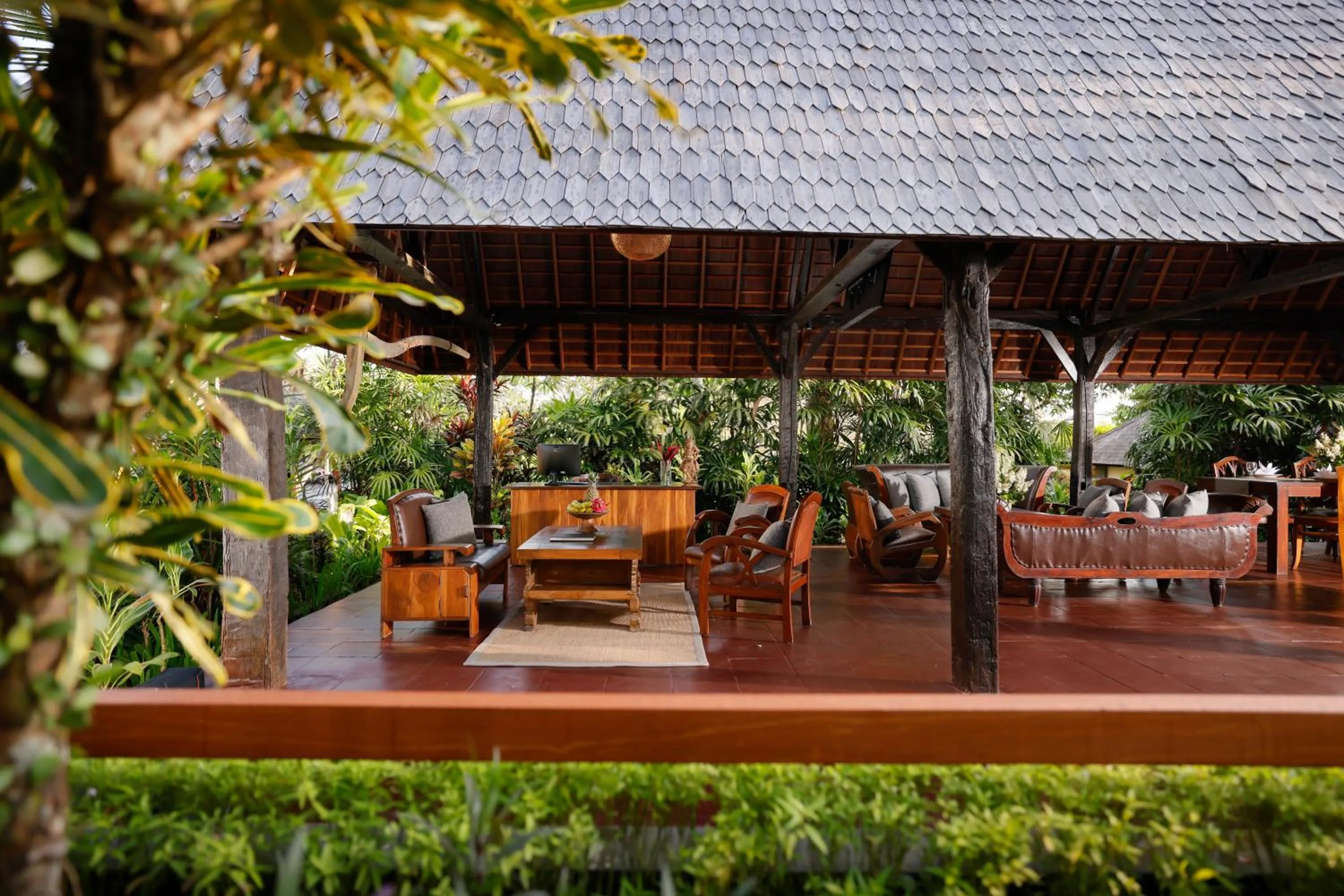 Balcony/Terrace in Villa Leona Valley View by Nakula