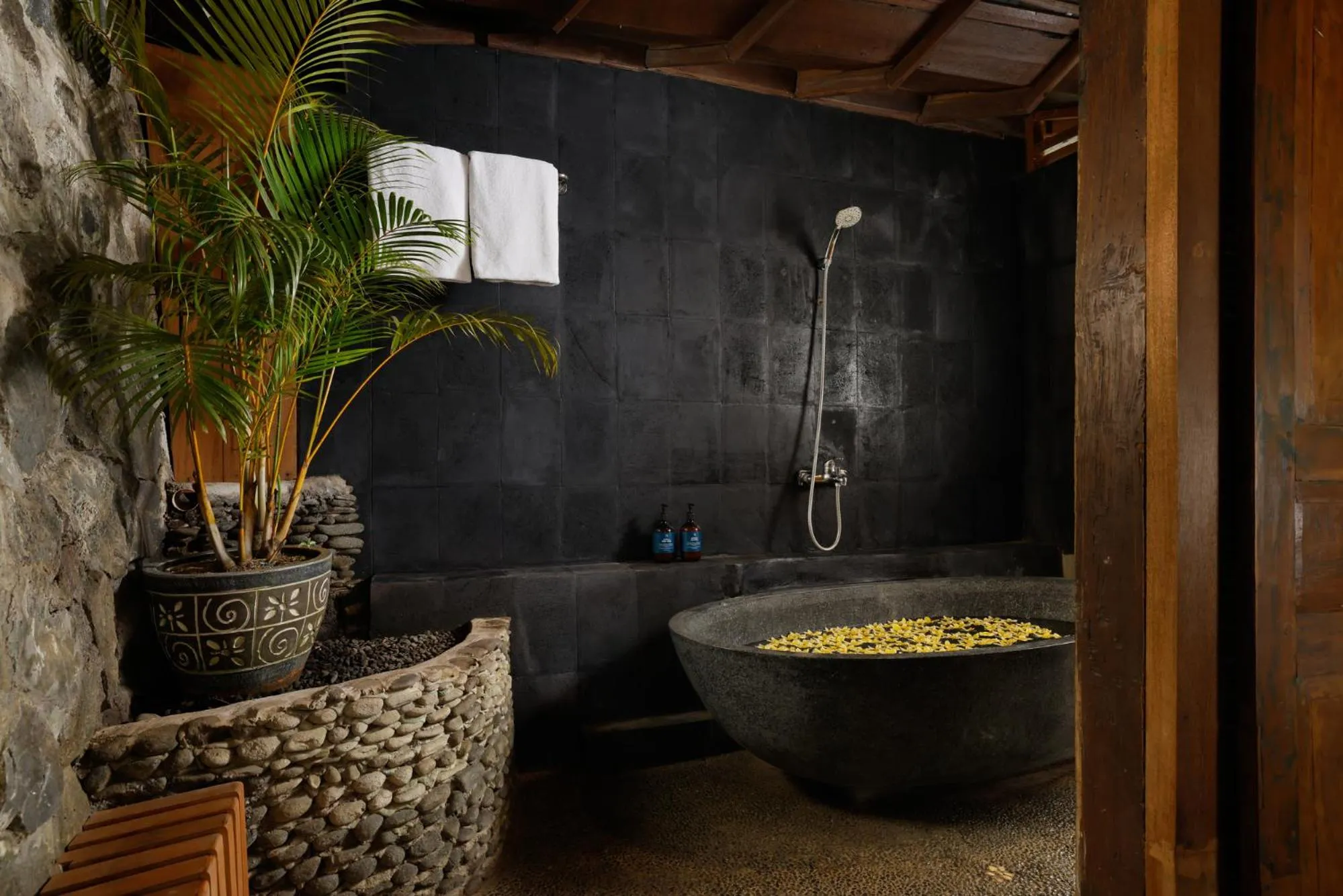 Bathroom in Villa Leona Valley View by Nakula