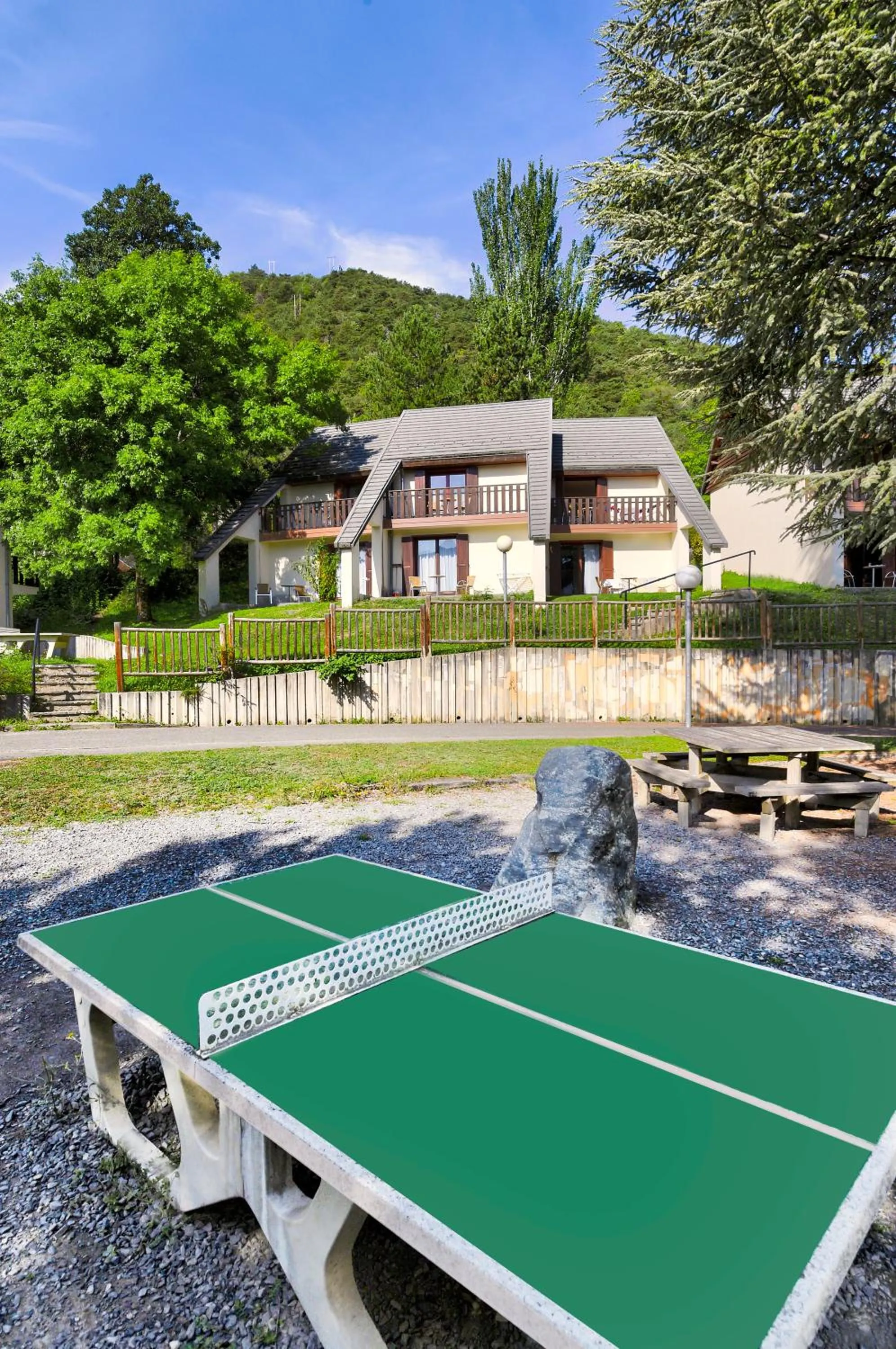 Table tennis in Village Club Les Hyvans