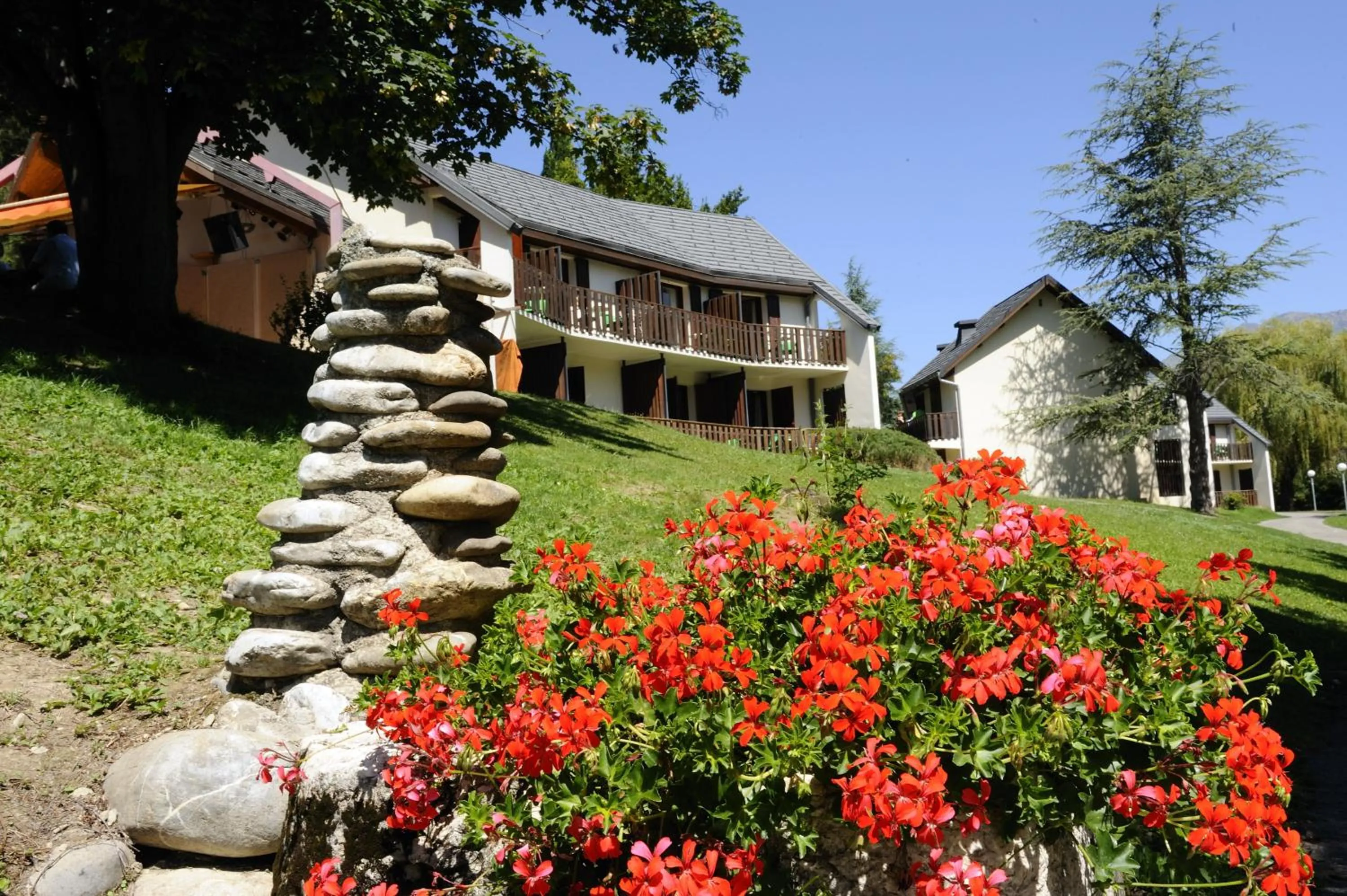 Property building in Village Club Les Hyvans