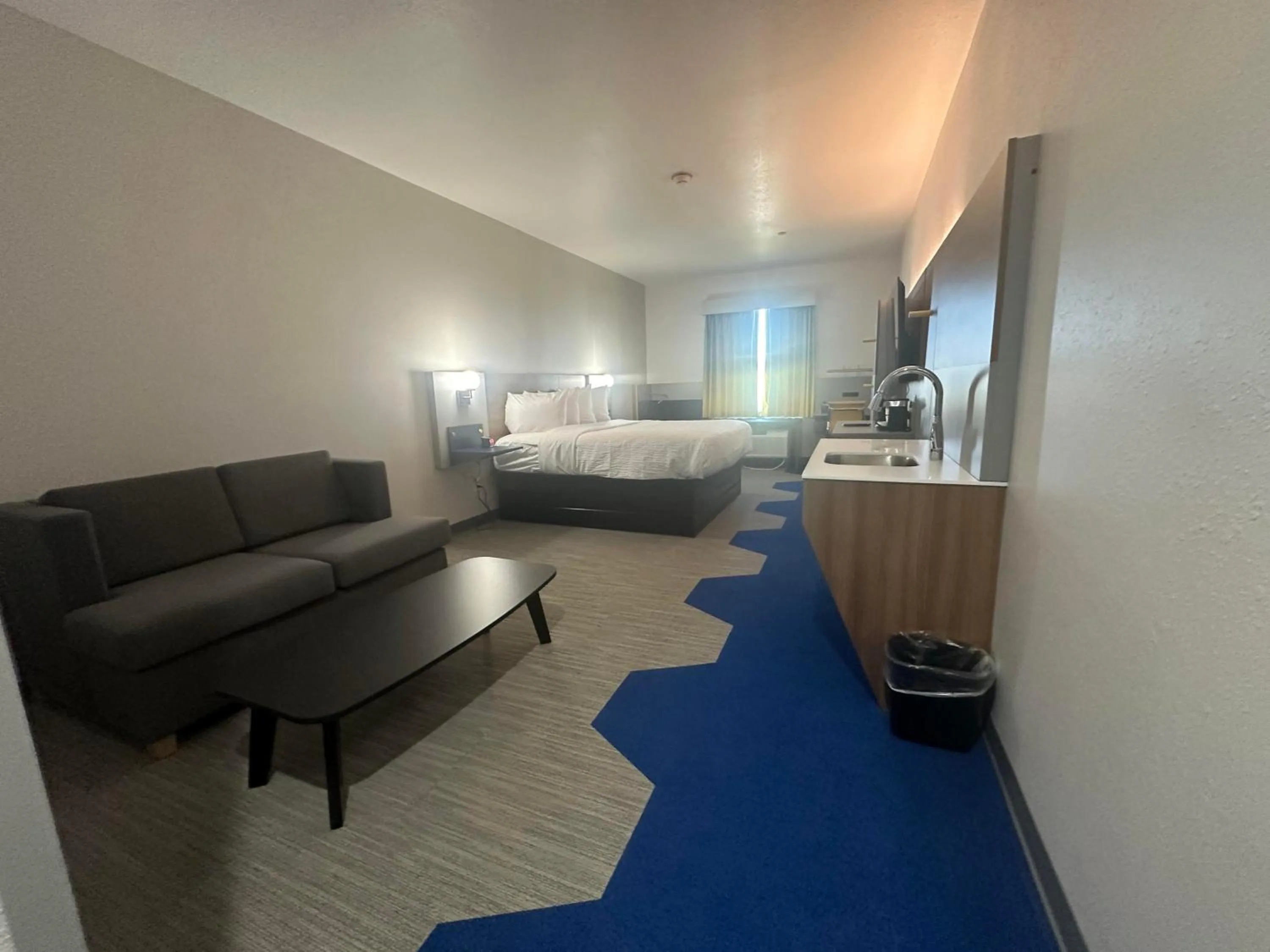 Photo of the whole room, Bed in Microtel Inn & Suites by Wyndham Amarillo West