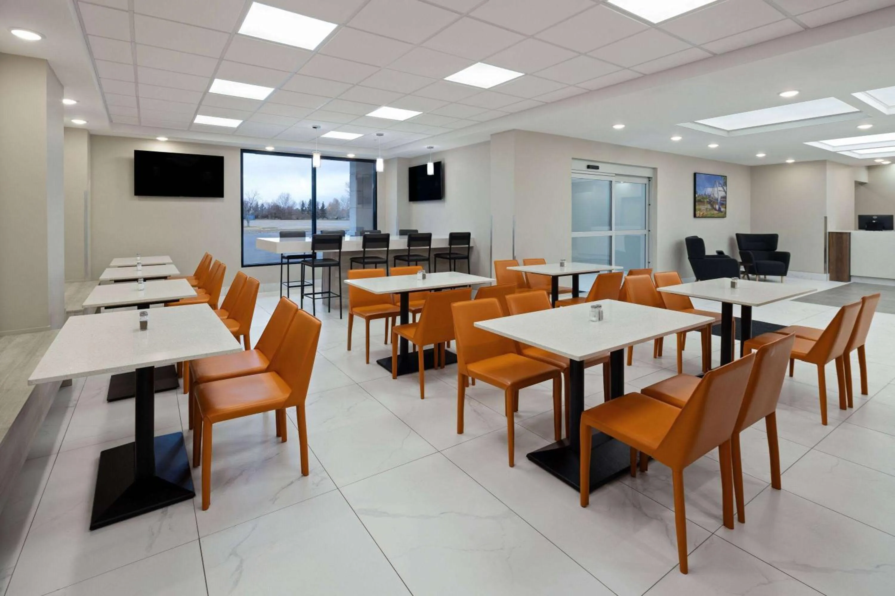 Breakfast in Baymont by Wyndham West Edmonton